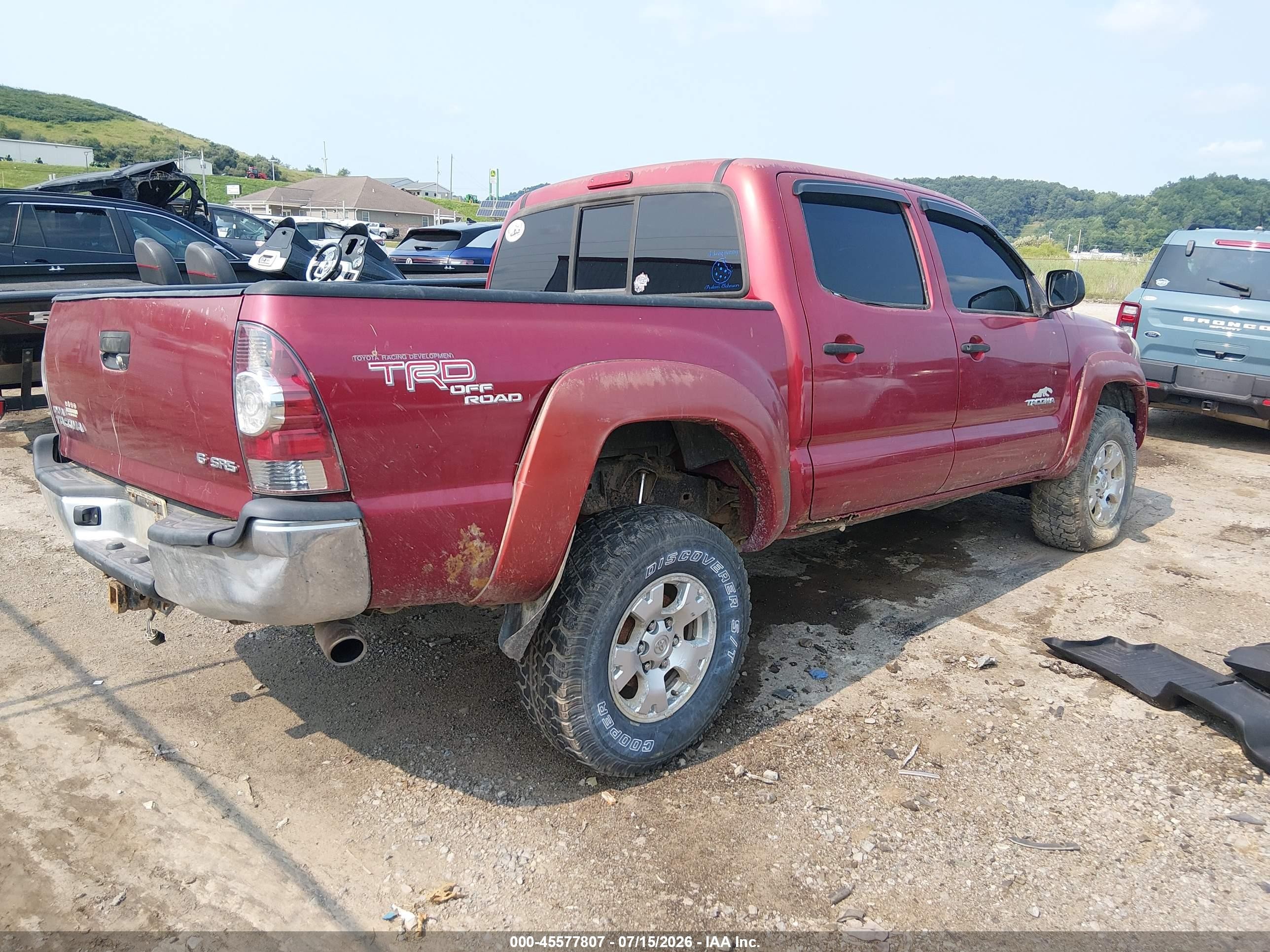 2005 Toyota Tacoma Base V6 Red vin: 5TELU42N35Z118441