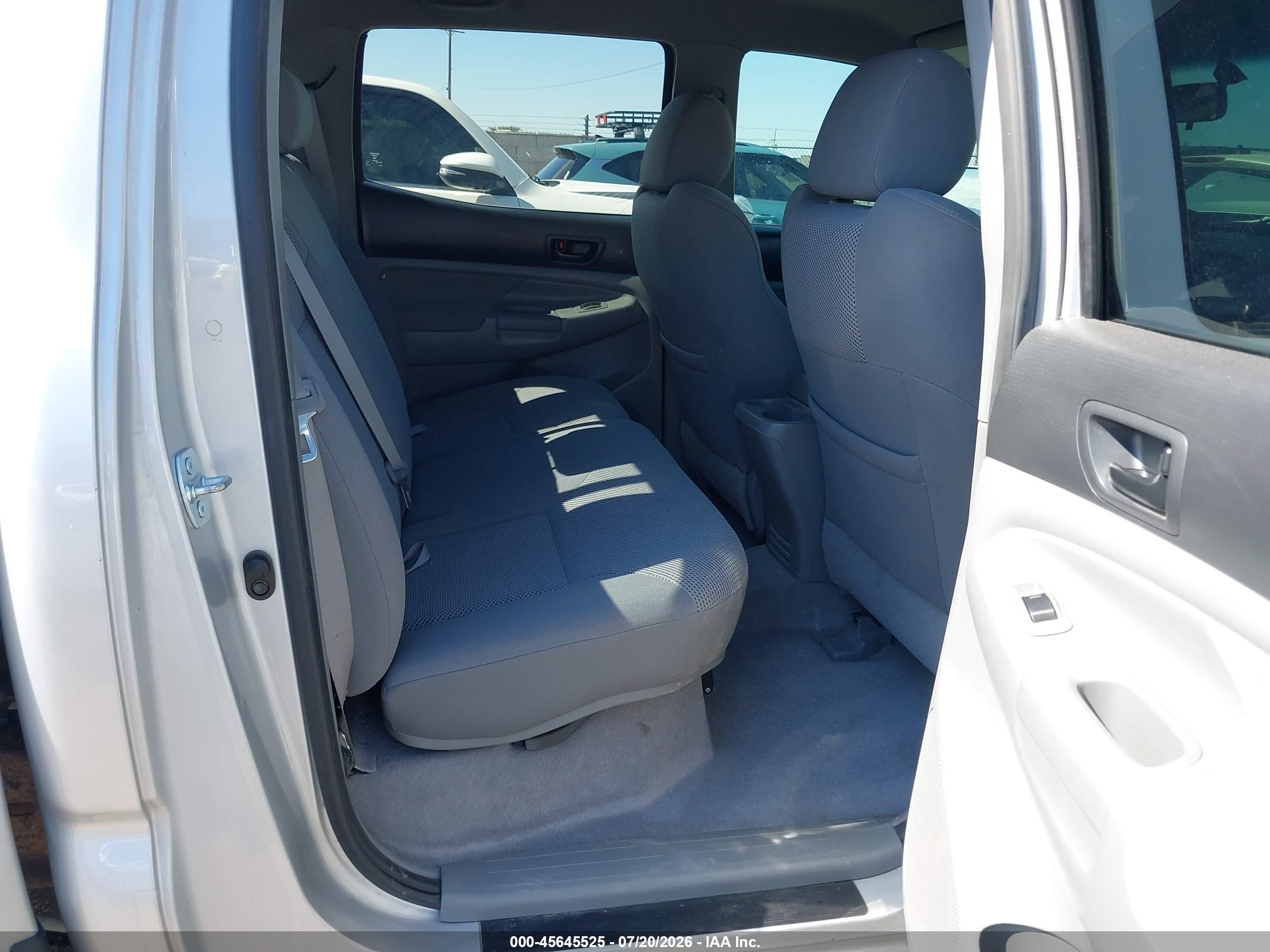 2007 Toyota Tacoma Base V6 Silver vin: 5TELU42N37Z351772
