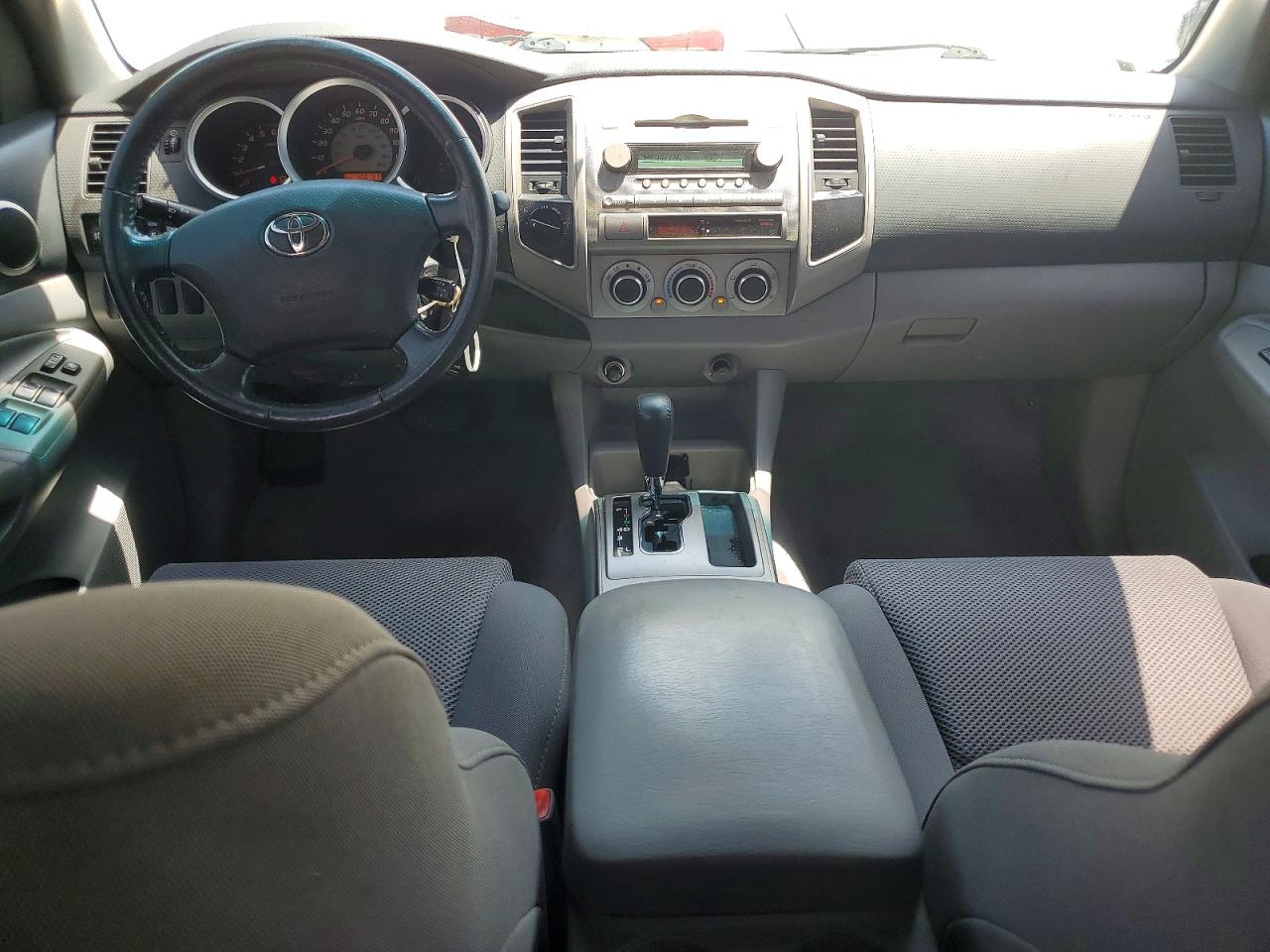2005 Toyota Tacoma Double Cab Золотой vin: 5TELU42N45Z047217