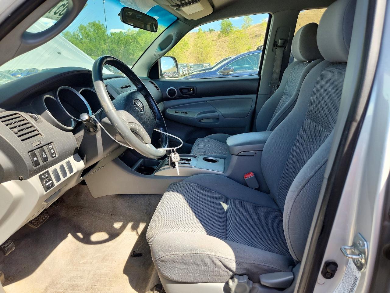 2006 Toyota Tacoma Double Cab Silver vin: 5TELU42N46Z211311
