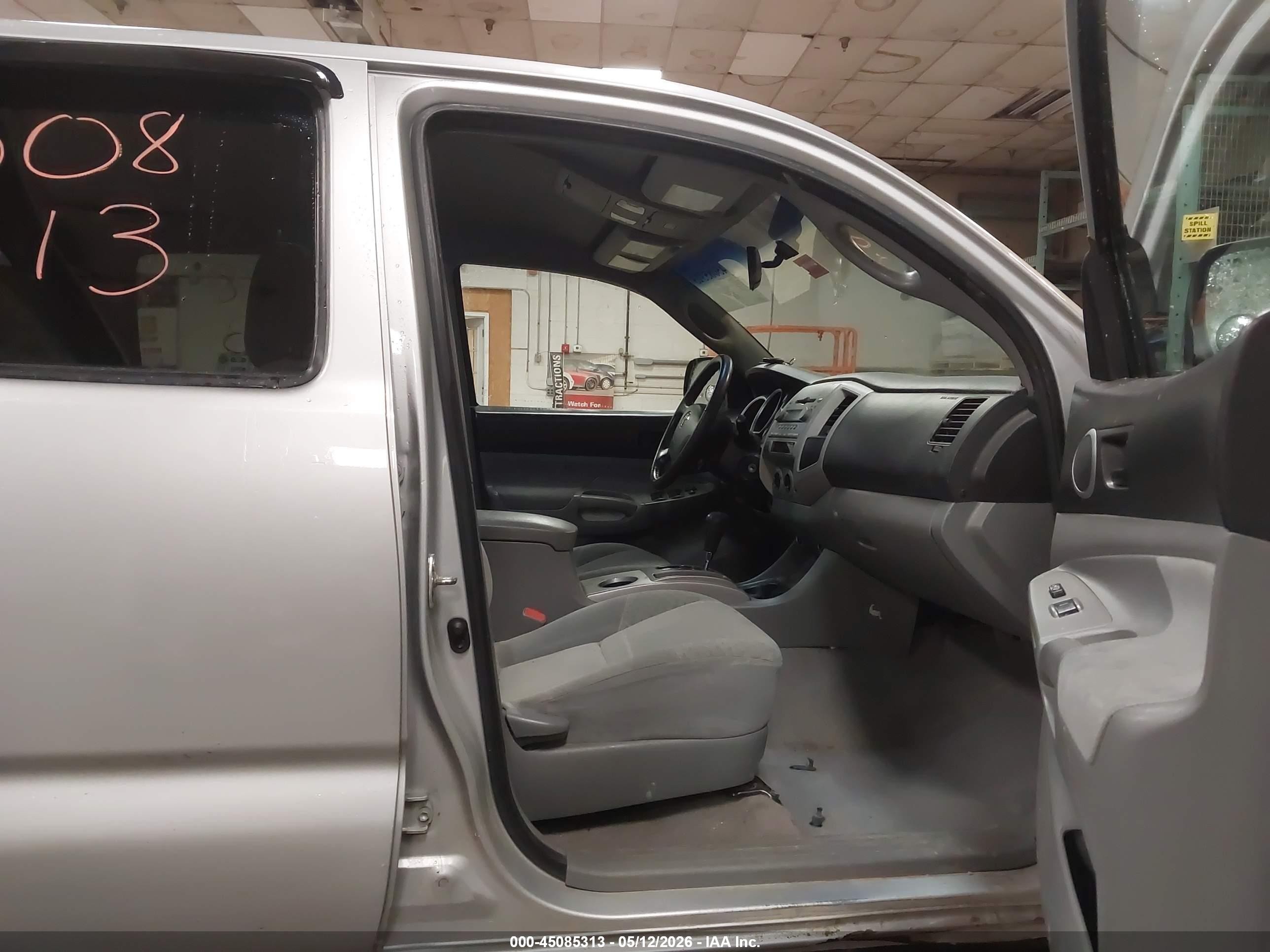 2008 Toyota Tacoma Base V6 Silver vin: 5TELU42N48Z554350