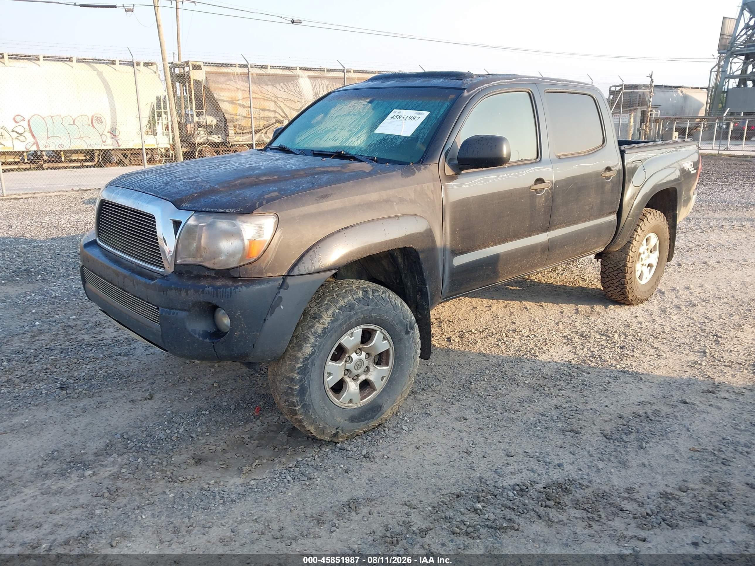 2005 Toyota Tacoma Base V6 Black vin: 5TELU42N55Z026330
