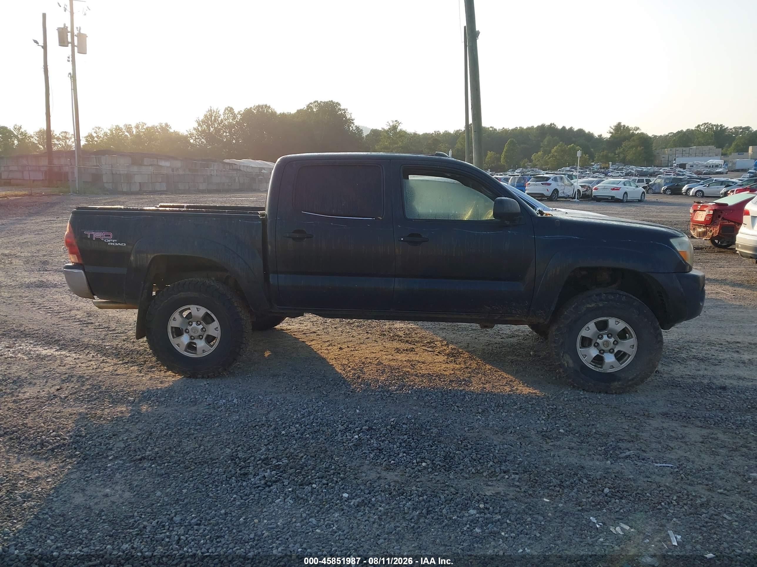 2005 Toyota Tacoma Base V6 Black vin: 5TELU42N55Z026330