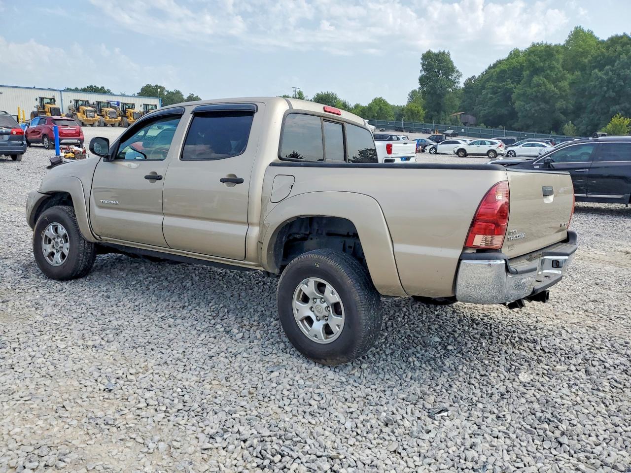 2006 Toyota Tacoma V6 Beige vin: 5TELU42N56Z165567
