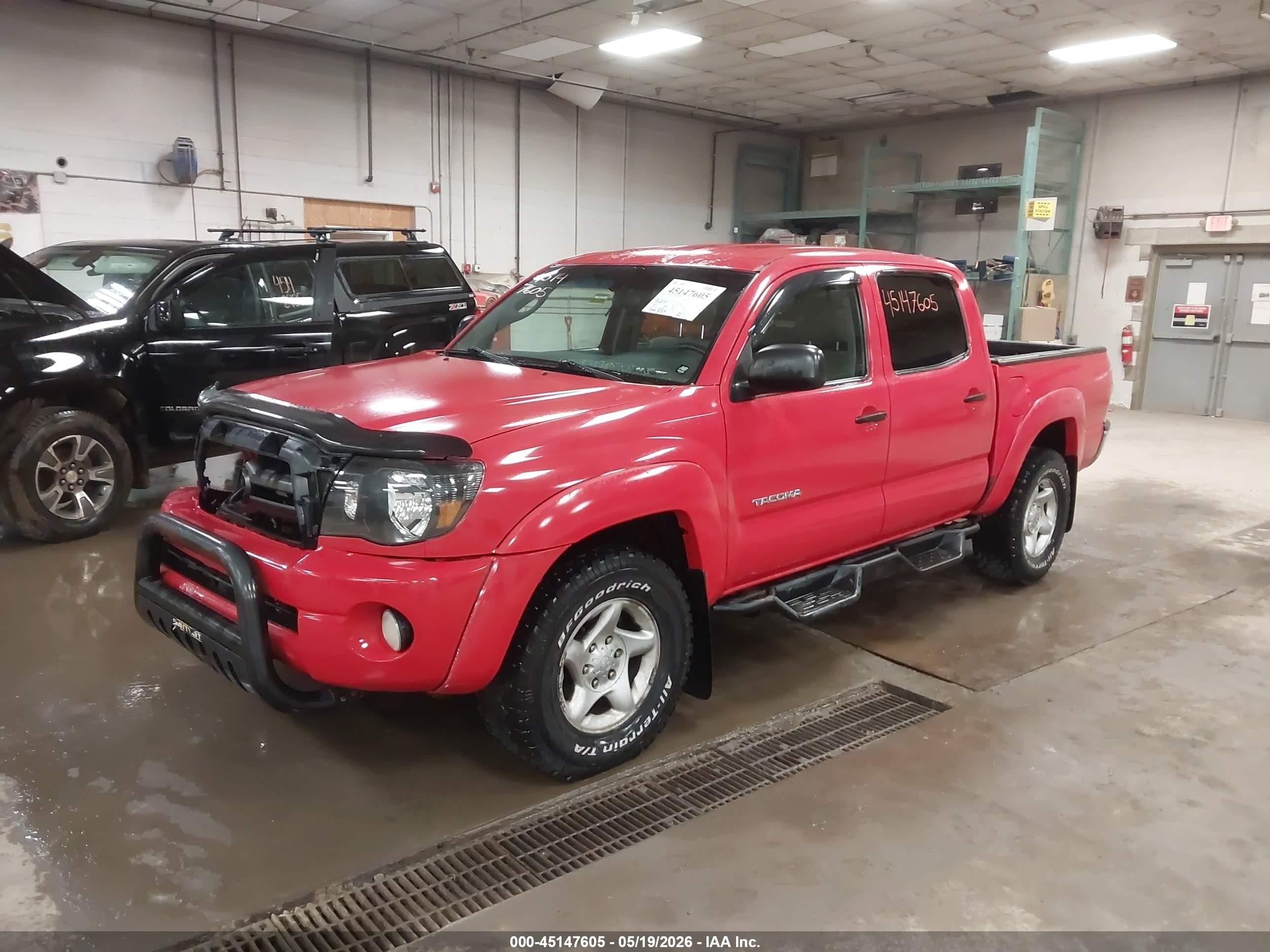 2006 Toyota Tacoma Base V6 Red vin: 5TELU42N56Z273784