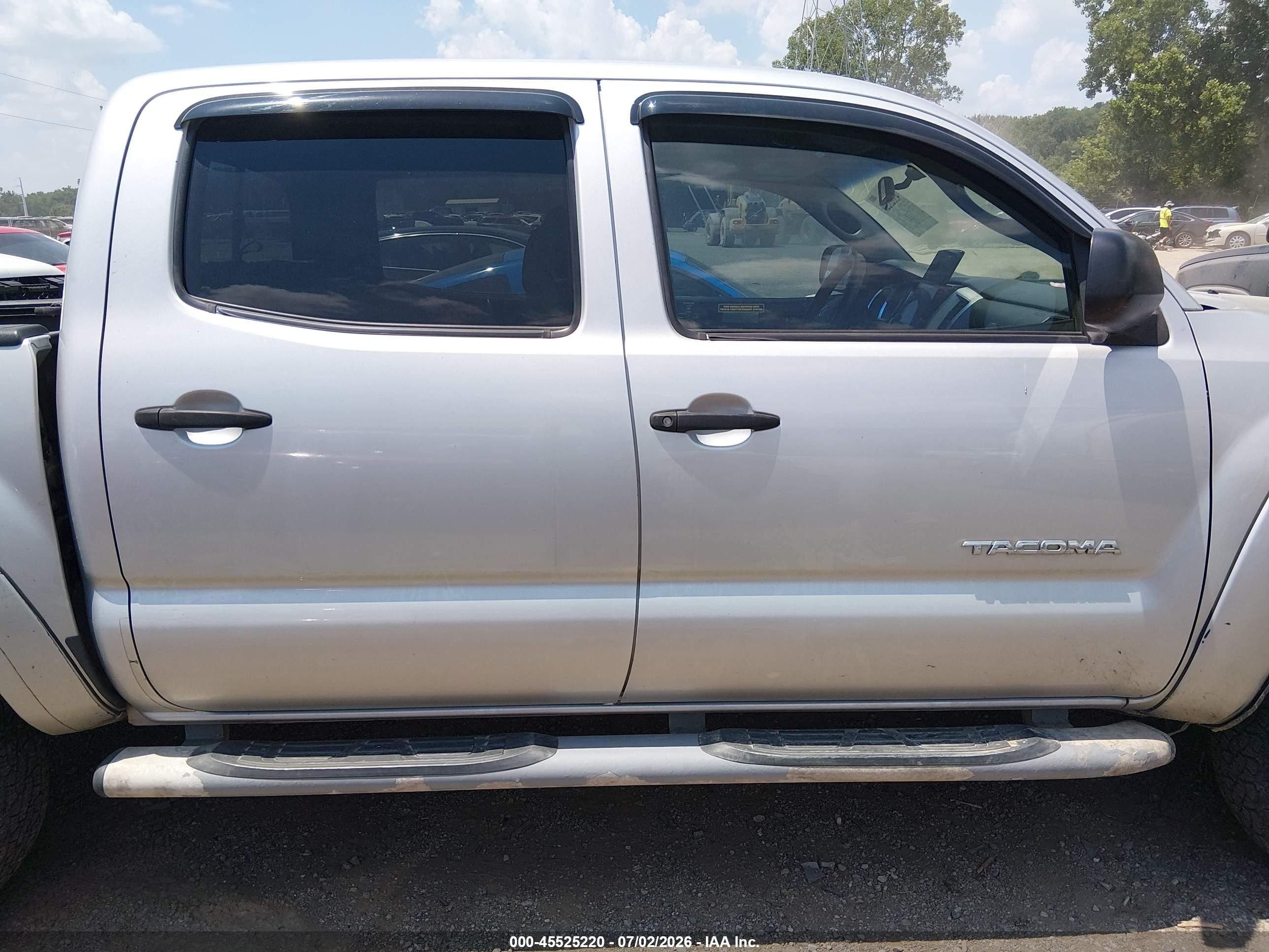 2007 Toyota Tacoma Base V6 Silver vin: 5TELU42N57Z333189