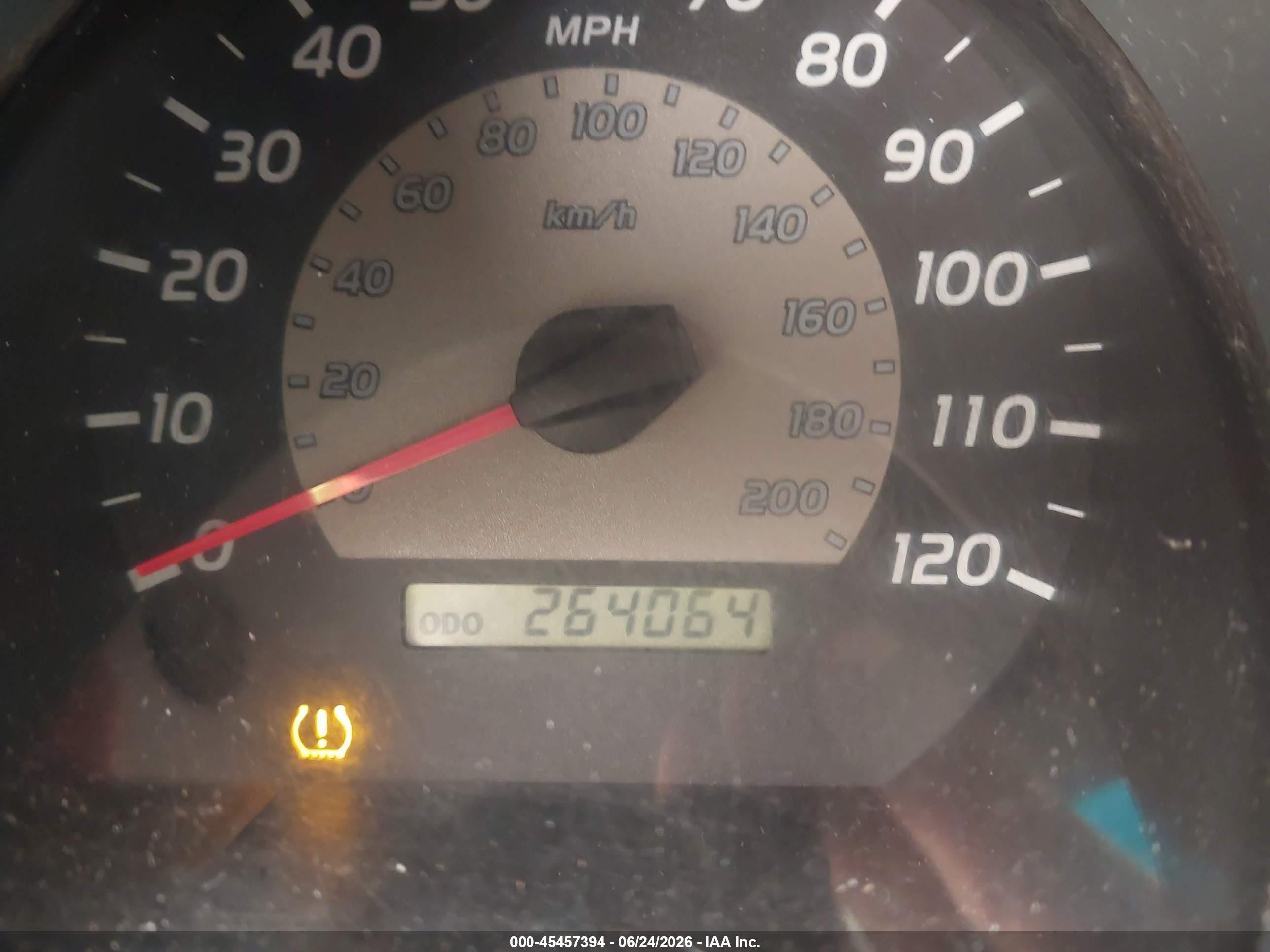 2007 Toyota Tacoma Base V6 Beige vin: 5TELU42N57Z342068