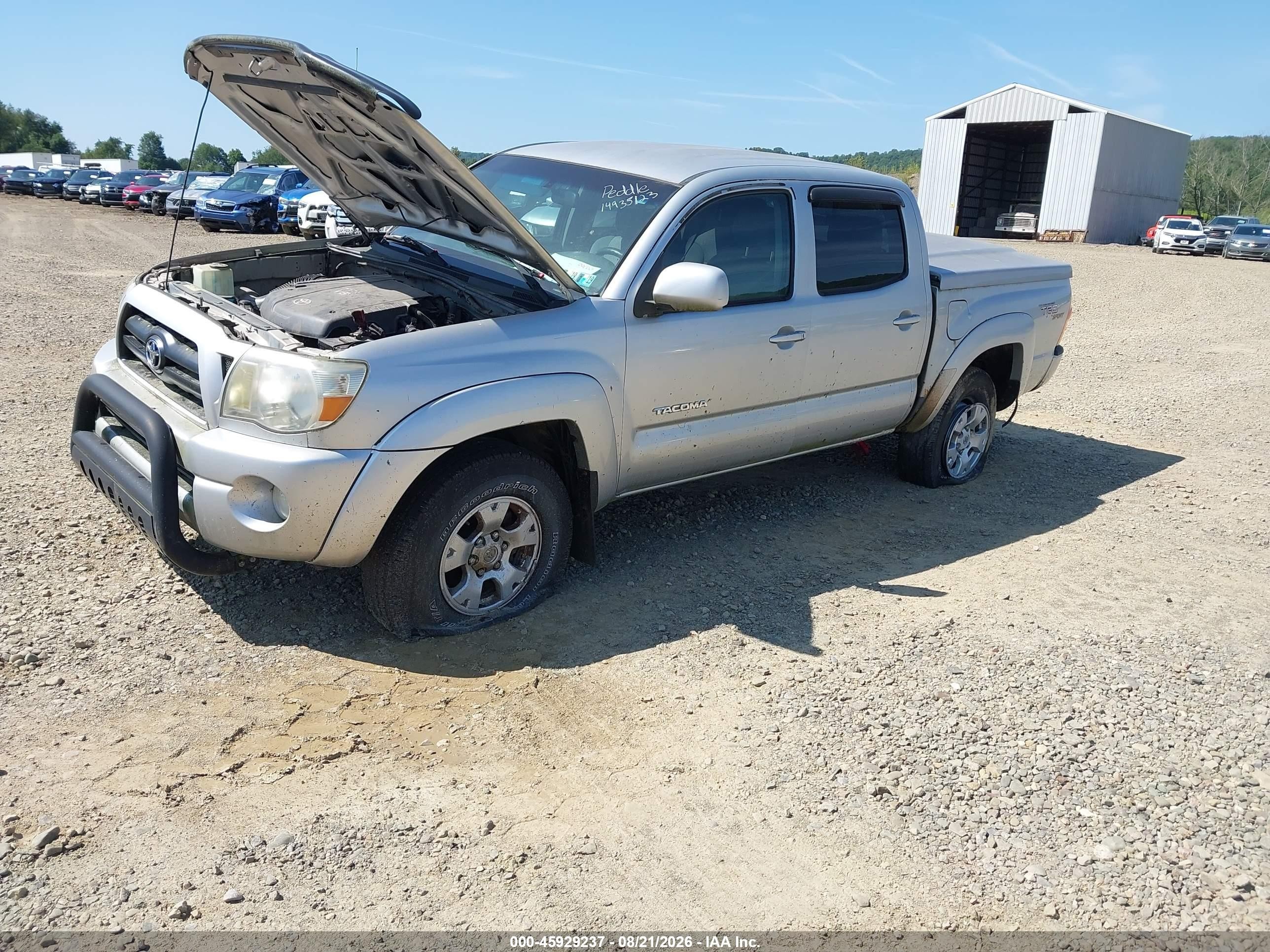 2006 Toyota Tacoma Base V6 Silver vin: 5TELU42N76Z200352