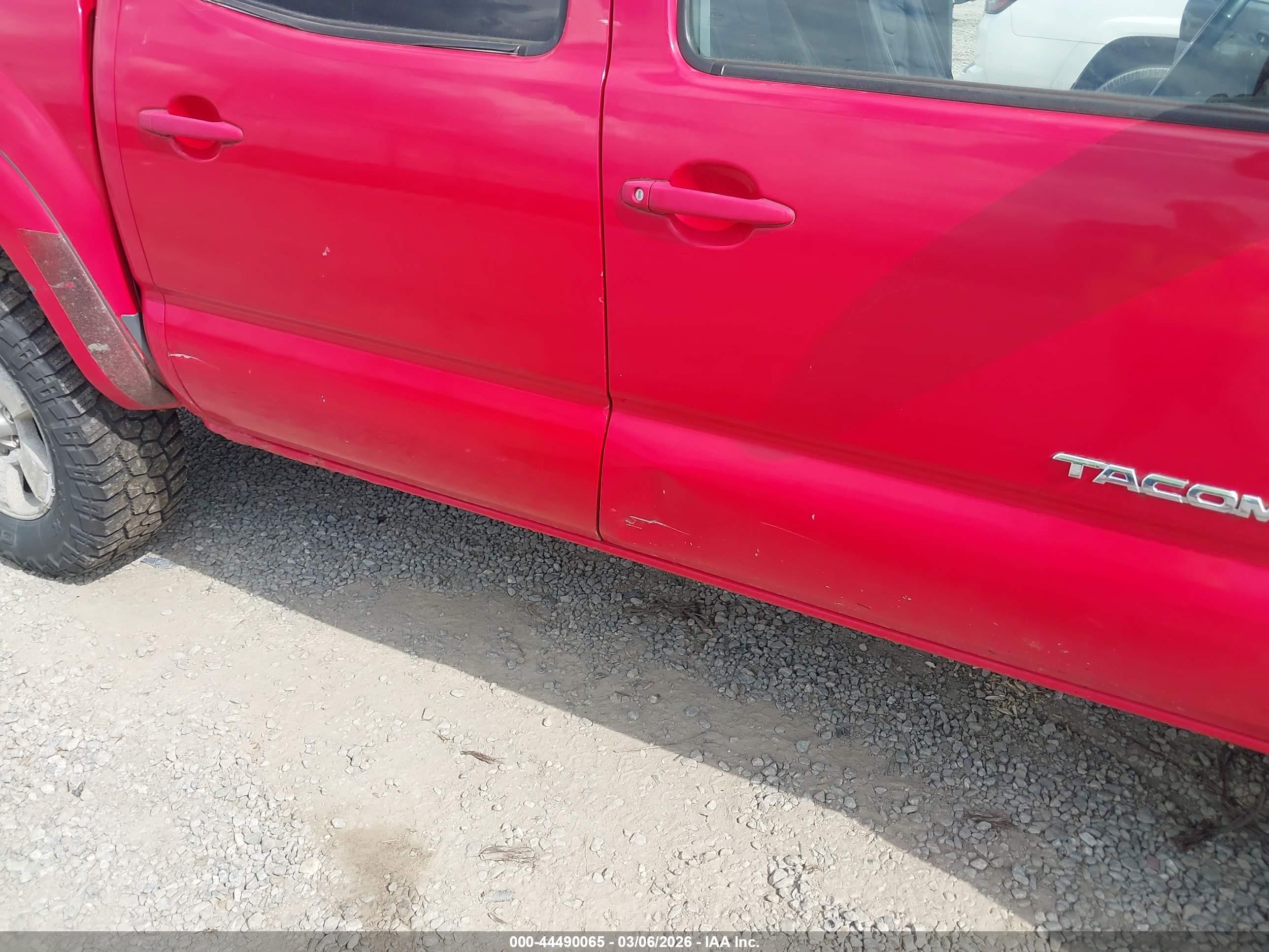 2007 Toyota Tacoma Base V6 Red vin: 5TELU42N77Z390123