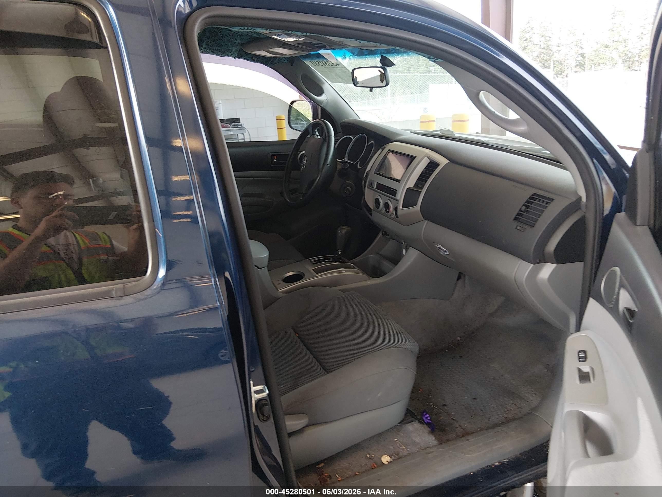 2005 Toyota Tacoma Base V6 Синий vin: 5TELU42N85Z094167
