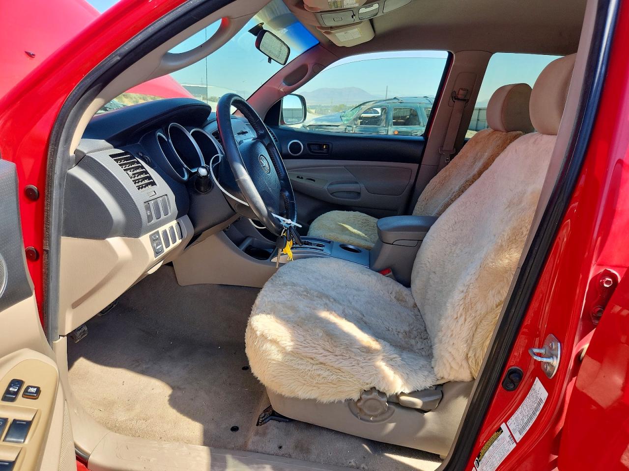 2007 Toyota Tacoma V6 Red vin: 5TELU42N87Z465007