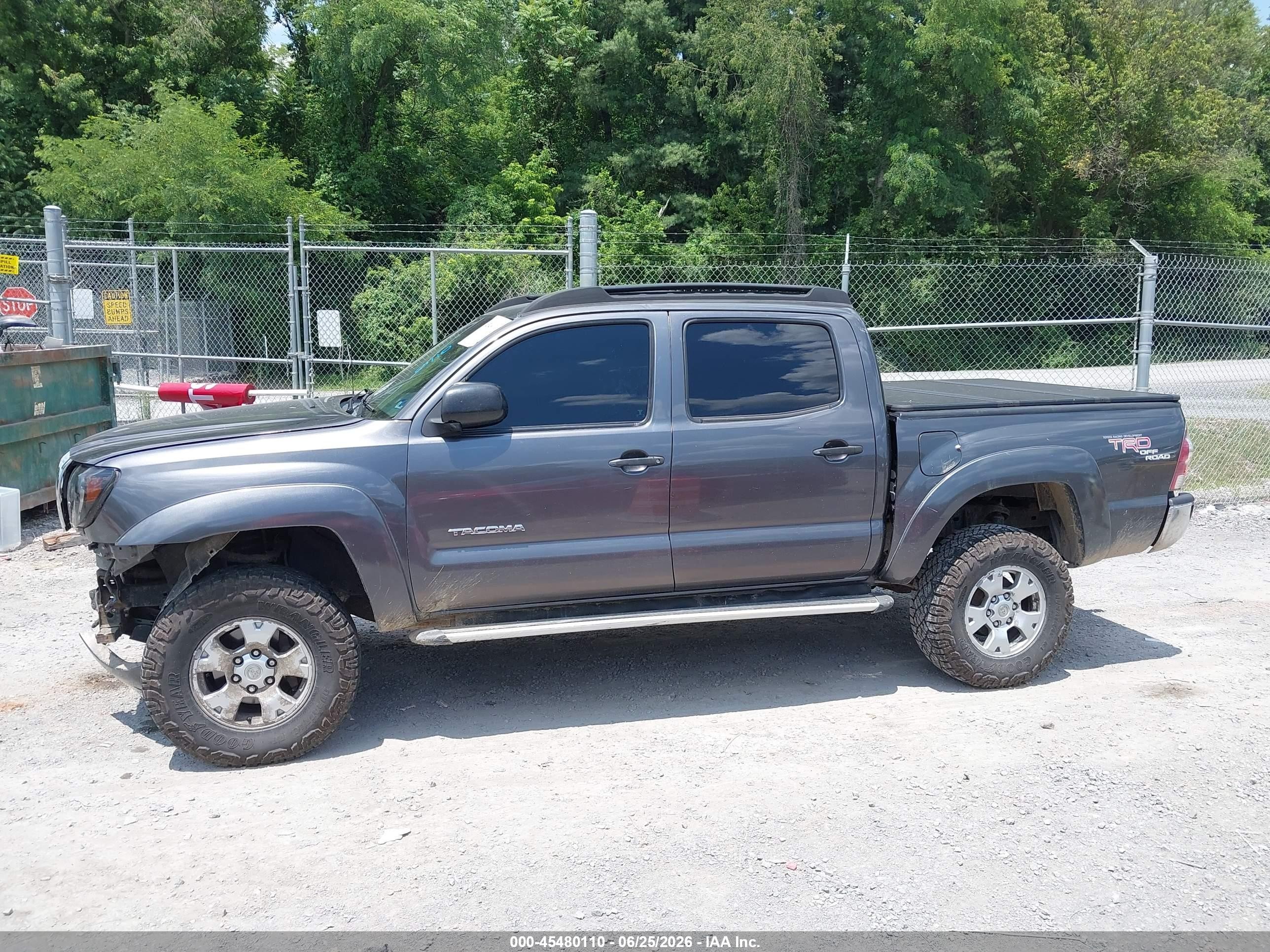2010 Toyota Tacoma Base V6 Gray vin: 5TELU4EN0AZ701877