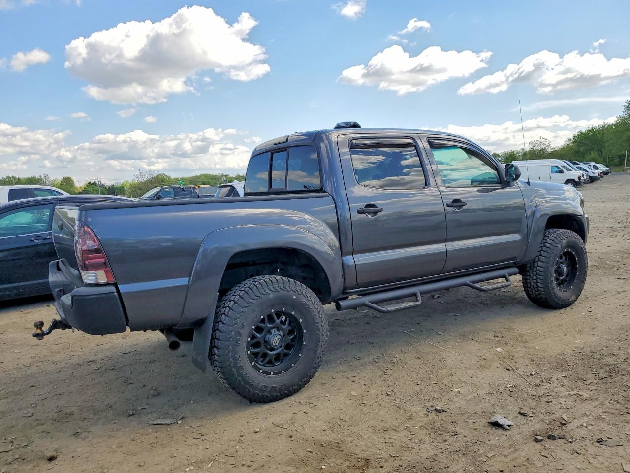 2010 Toyota Tacoma Double Cab Gray vin: 5TELU4EN2AZ722682