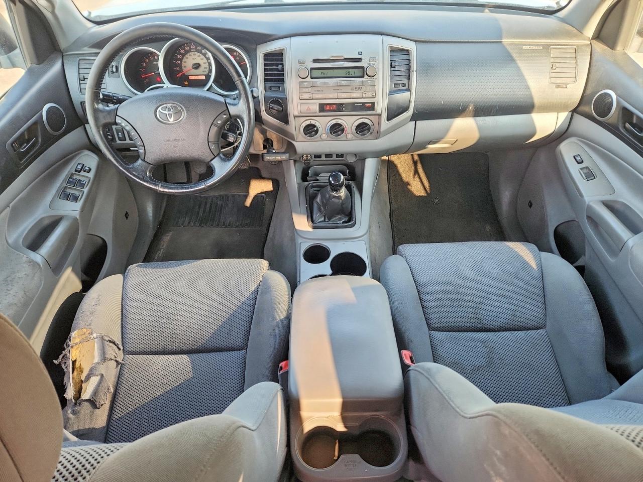 2010 Toyota Tacoma Double Cab White vin: 5TELU4EN3AZ691152