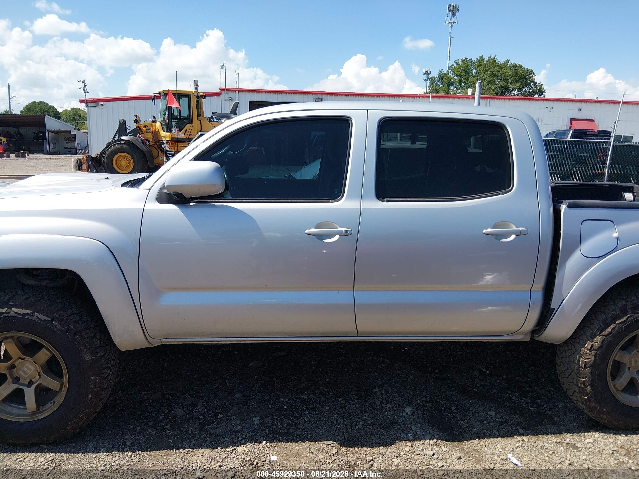 2010 Toyota Tacoma Base V6 Silver vin: 5TELU4EN7AZ689548
