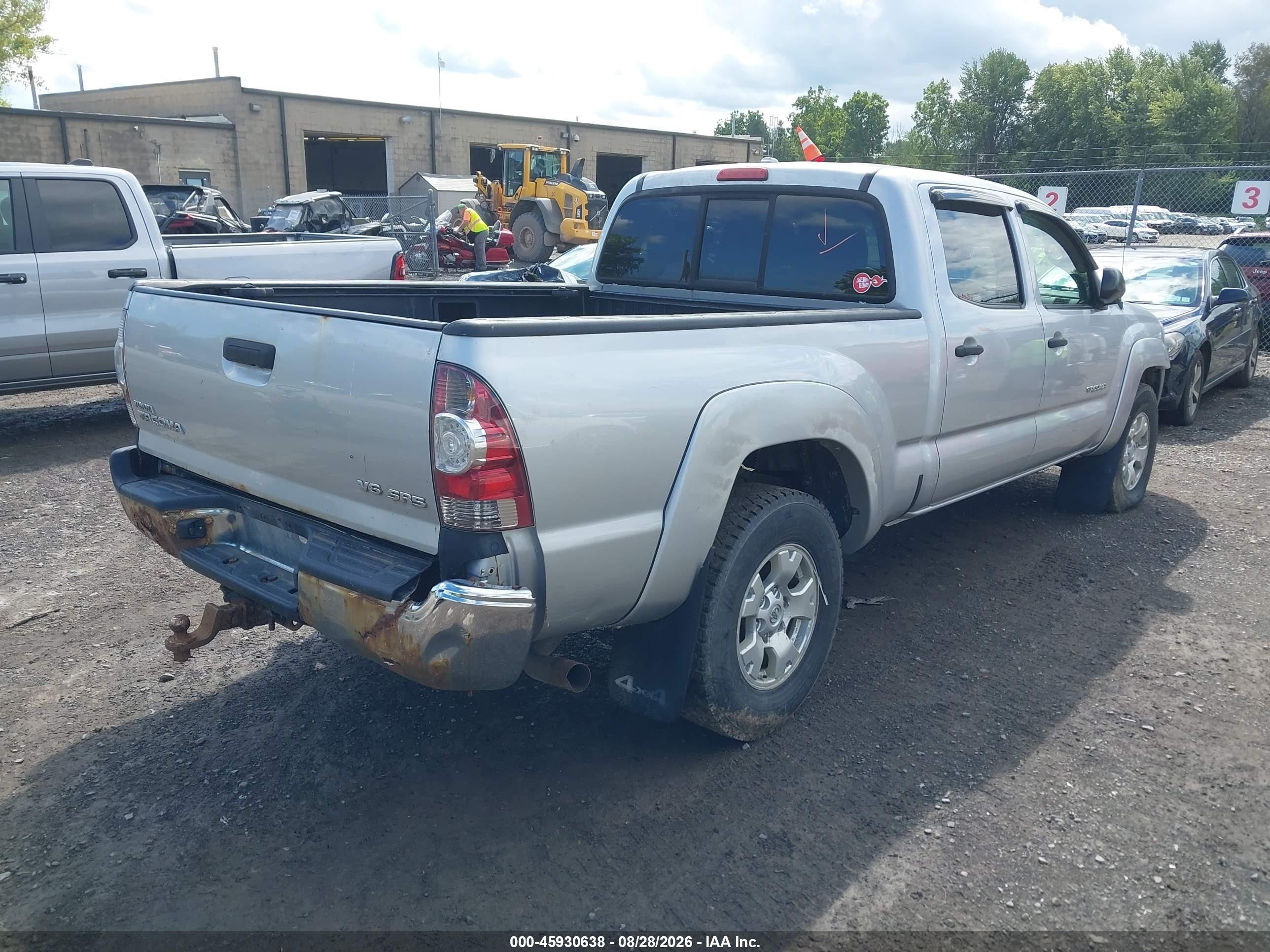 2010 Toyota Tacoma Base V6 Серебряный vin: 5TEMU4FN0AZ697638