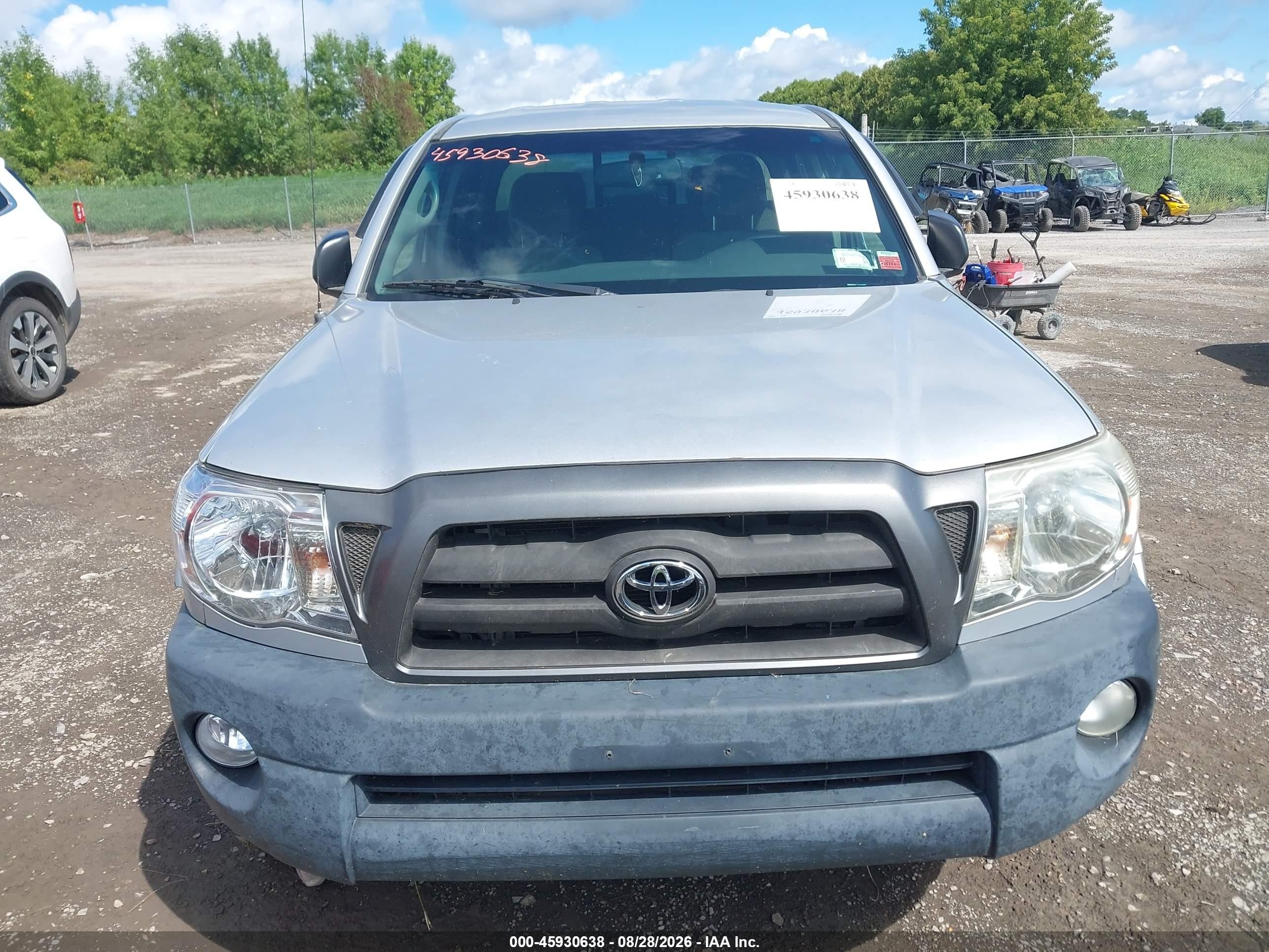 2010 Toyota Tacoma Base V6 Серебряный vin: 5TEMU4FN0AZ697638