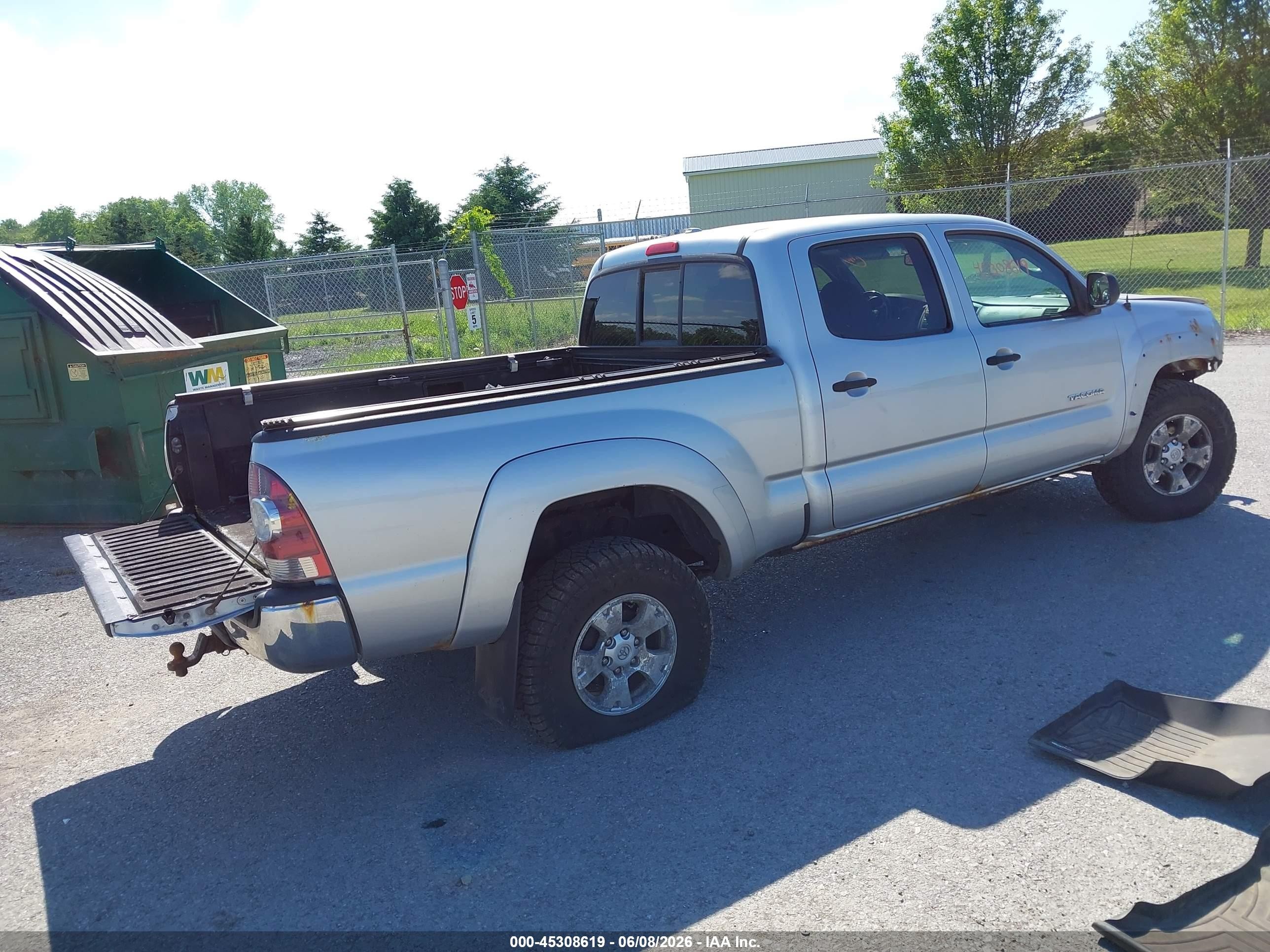 2010 Toyota Tacoma Base V6 Silver vin: 5TEMU4FN1AZ706525