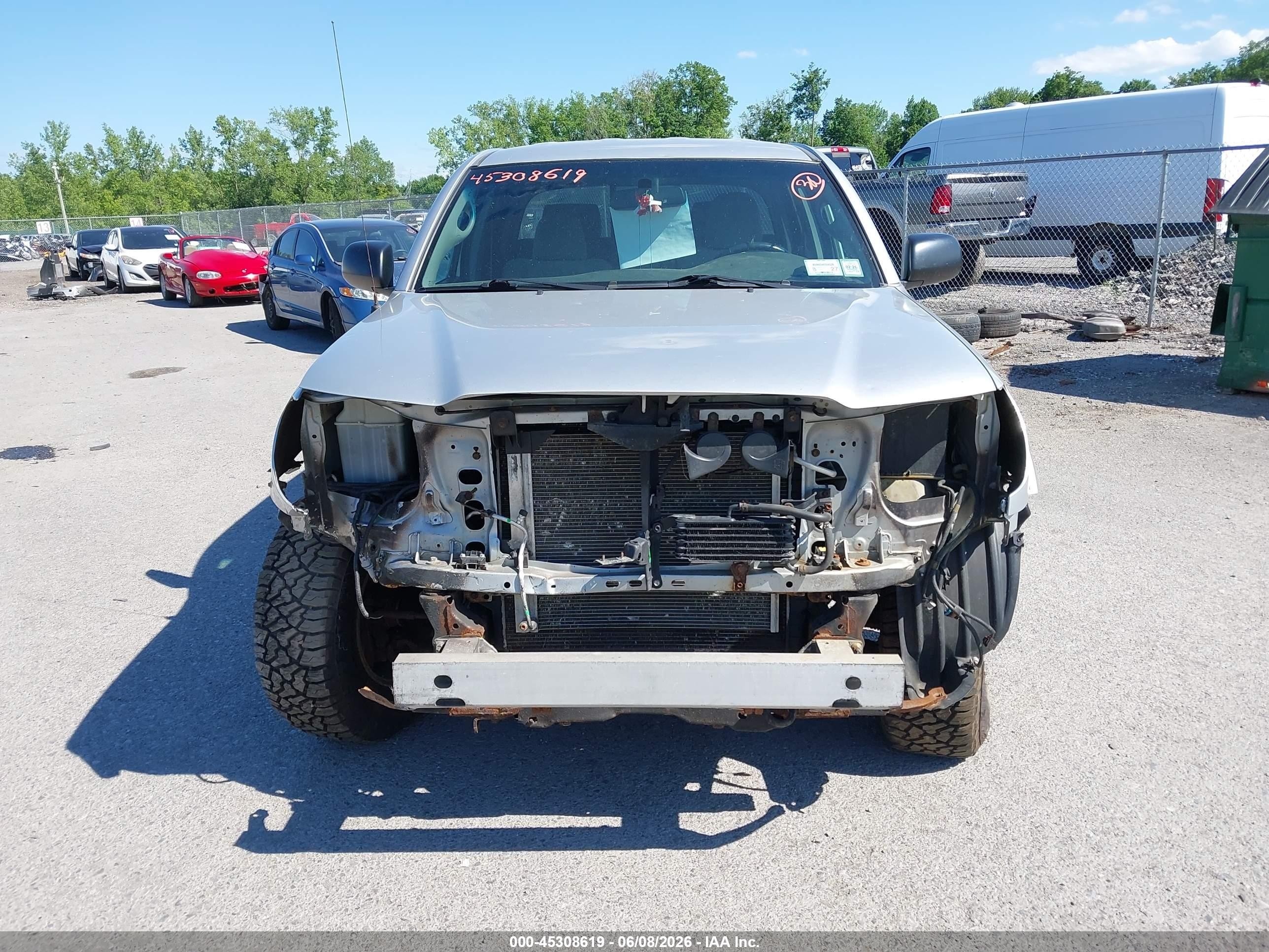 2010 Toyota Tacoma Base V6 Silver vin: 5TEMU4FN1AZ706525