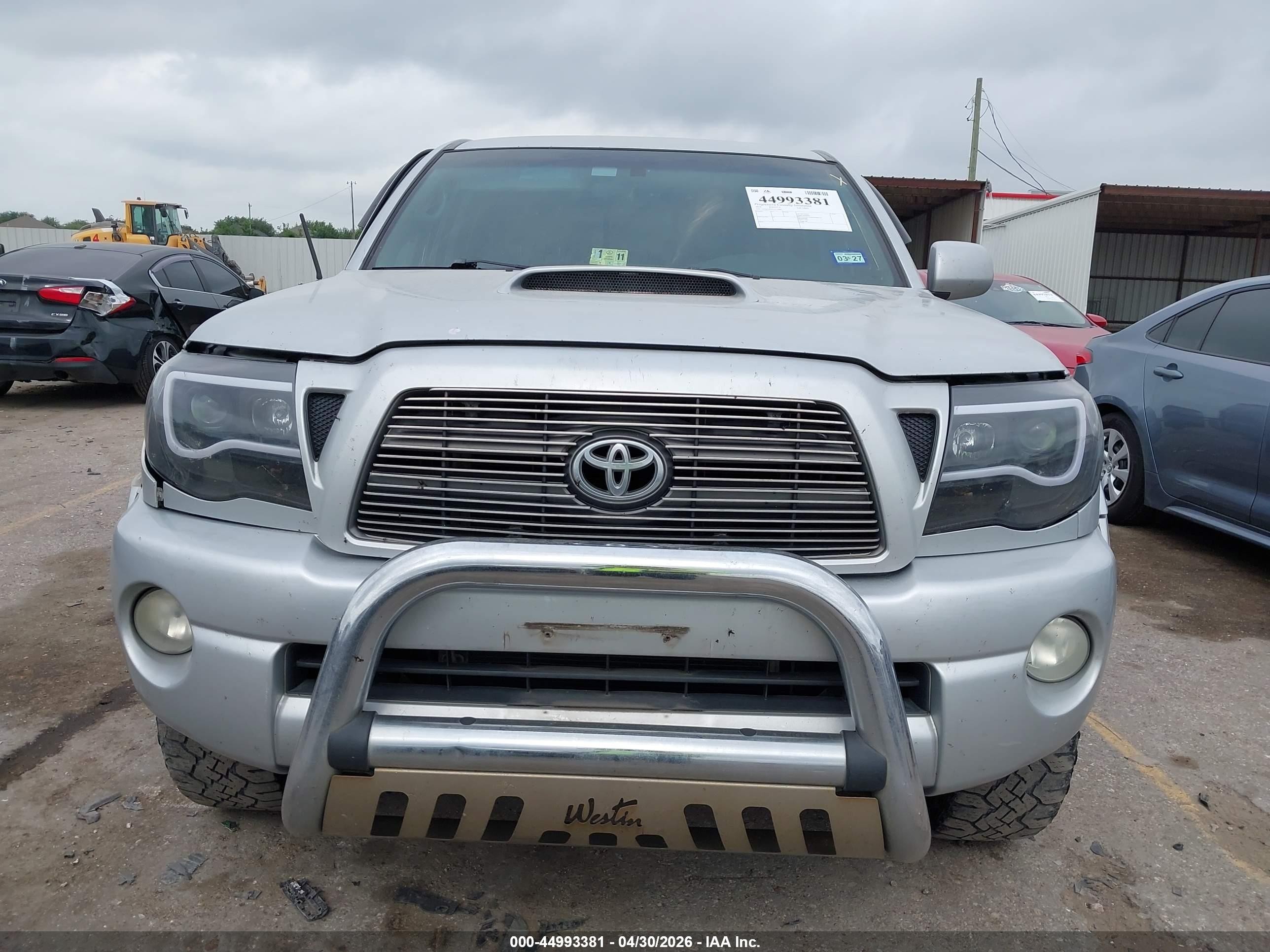 2010 Toyota Tacoma Base V6 Silver vin: 5TEMU4FN3AZ718885