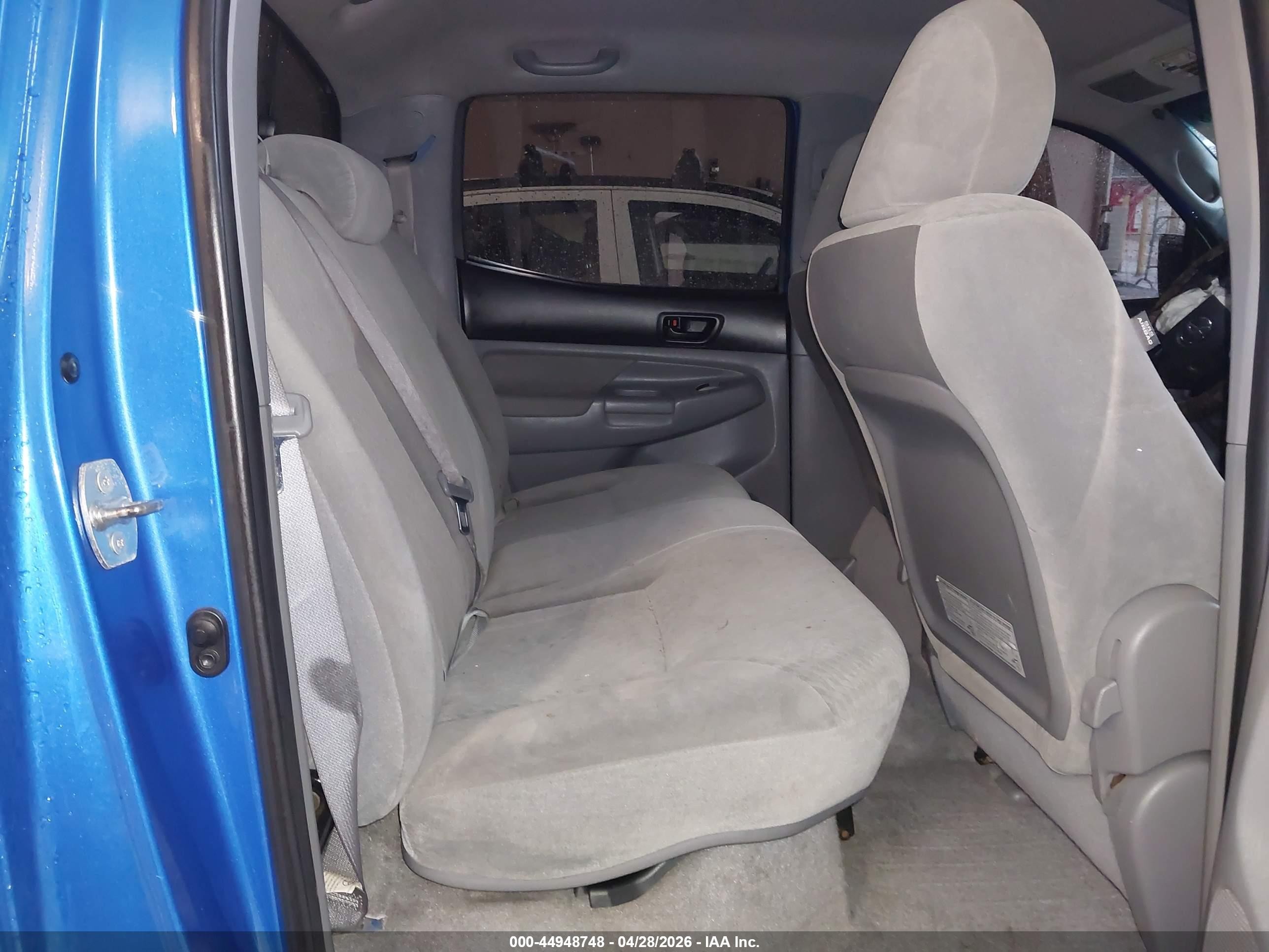 2010 Toyota Tacoma V6 Blue vin: 5TEMU4FN4AZ672810