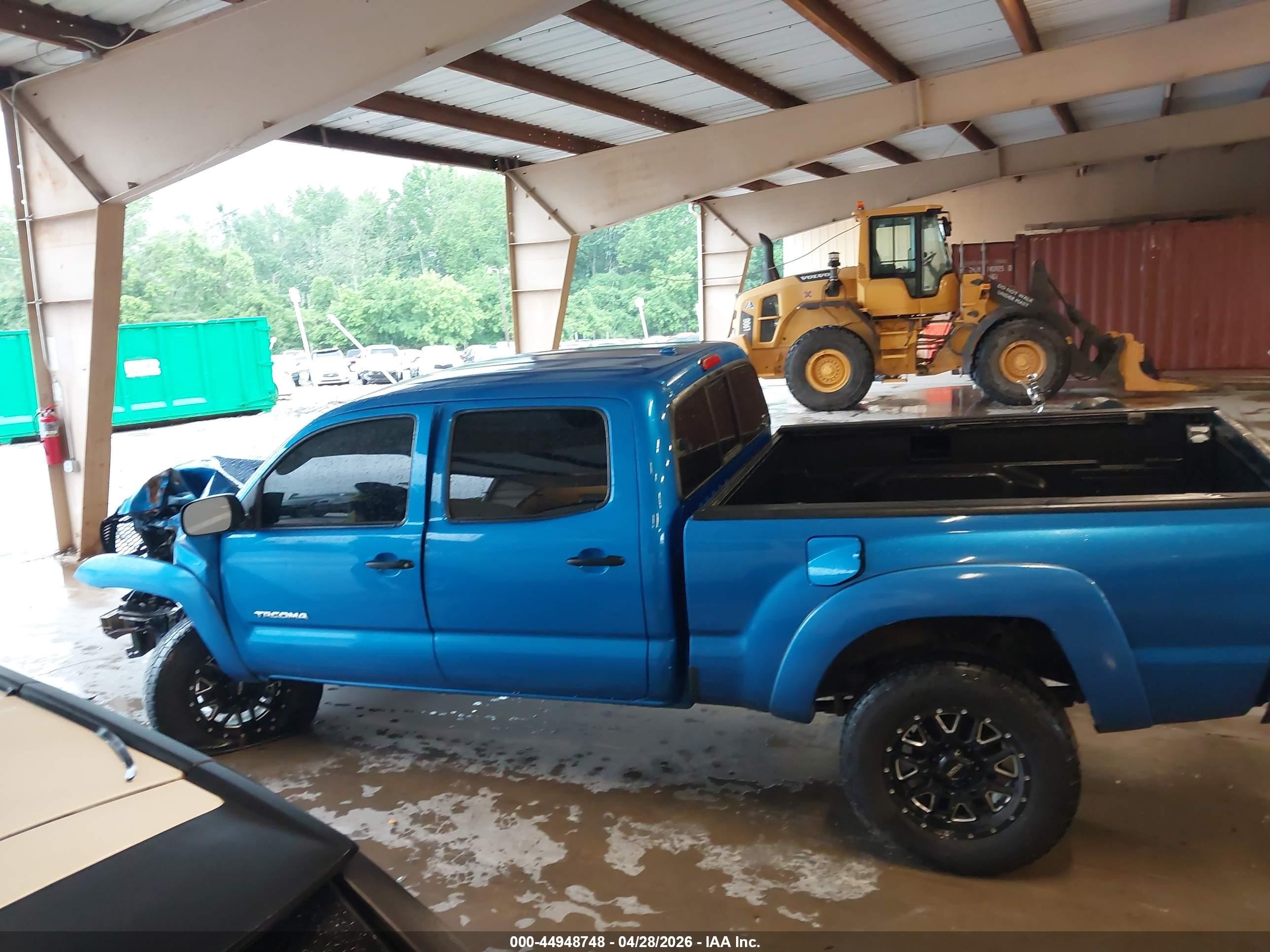 2010 Toyota Tacoma V6 Blue vin: 5TEMU4FN4AZ672810