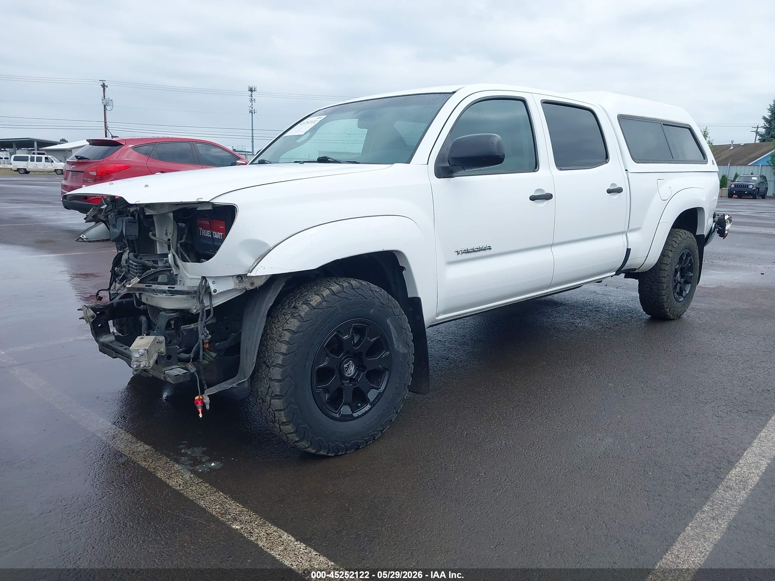 2010 Toyota Tacoma Base V6 White vin: 5TEMU4FN7AZ698561