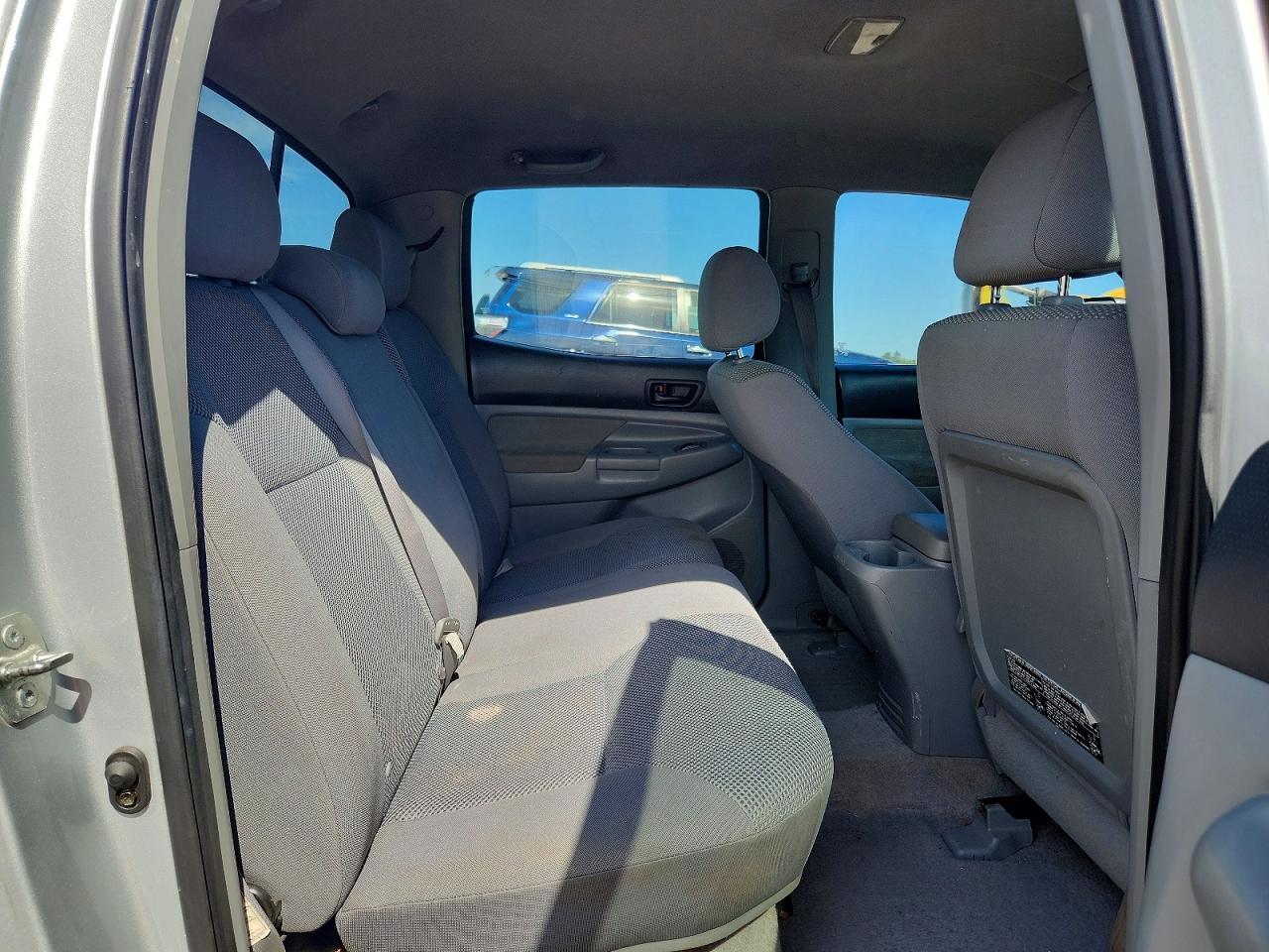 2005 Toyota Tacoma Double Cab Long Bed Серый vin: 5TEMU52N05Z109612