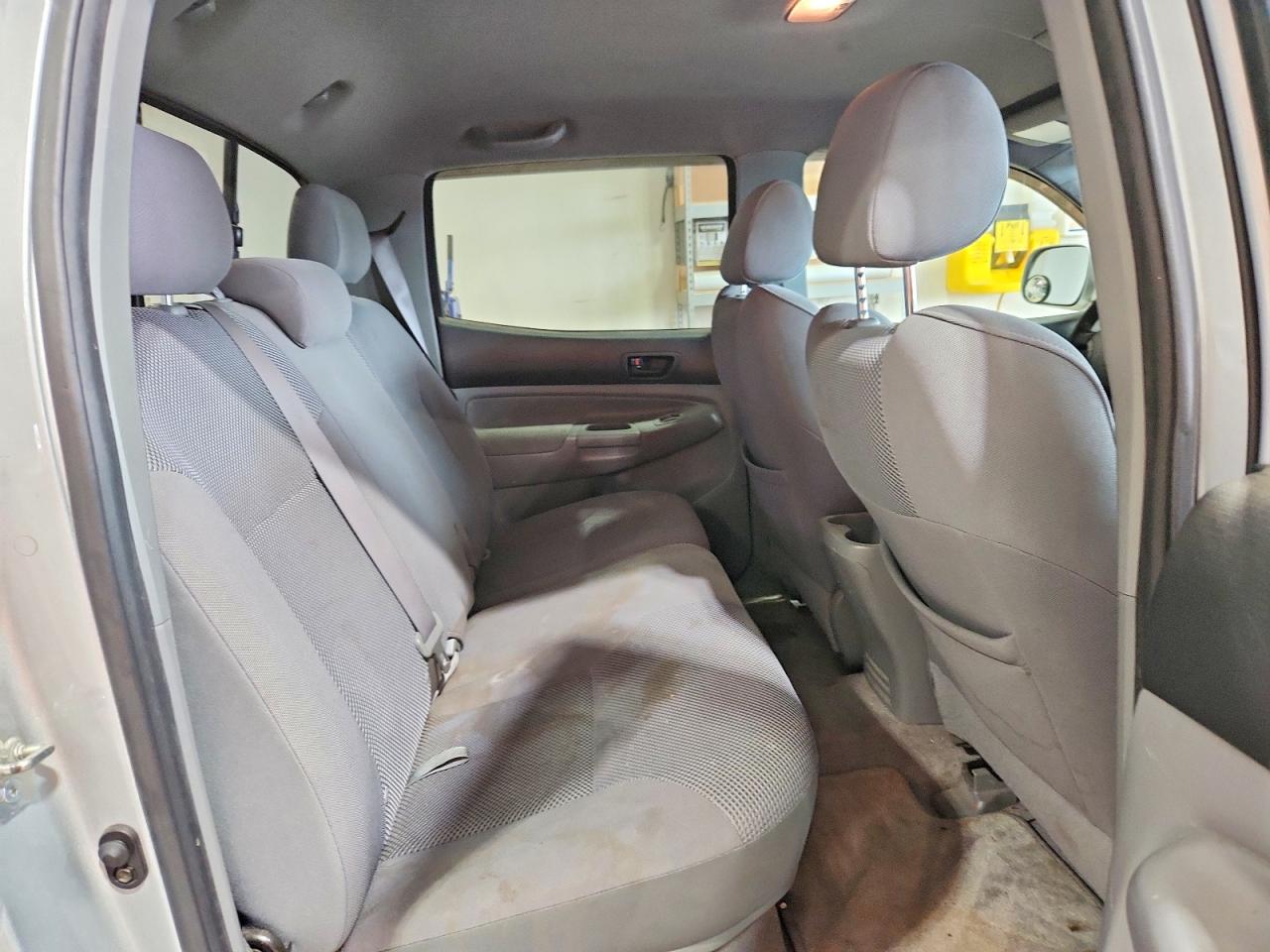 2006 Toyota Tacoma Double Cab Long Bed Silver vin: 5TEMU52N06Z236572