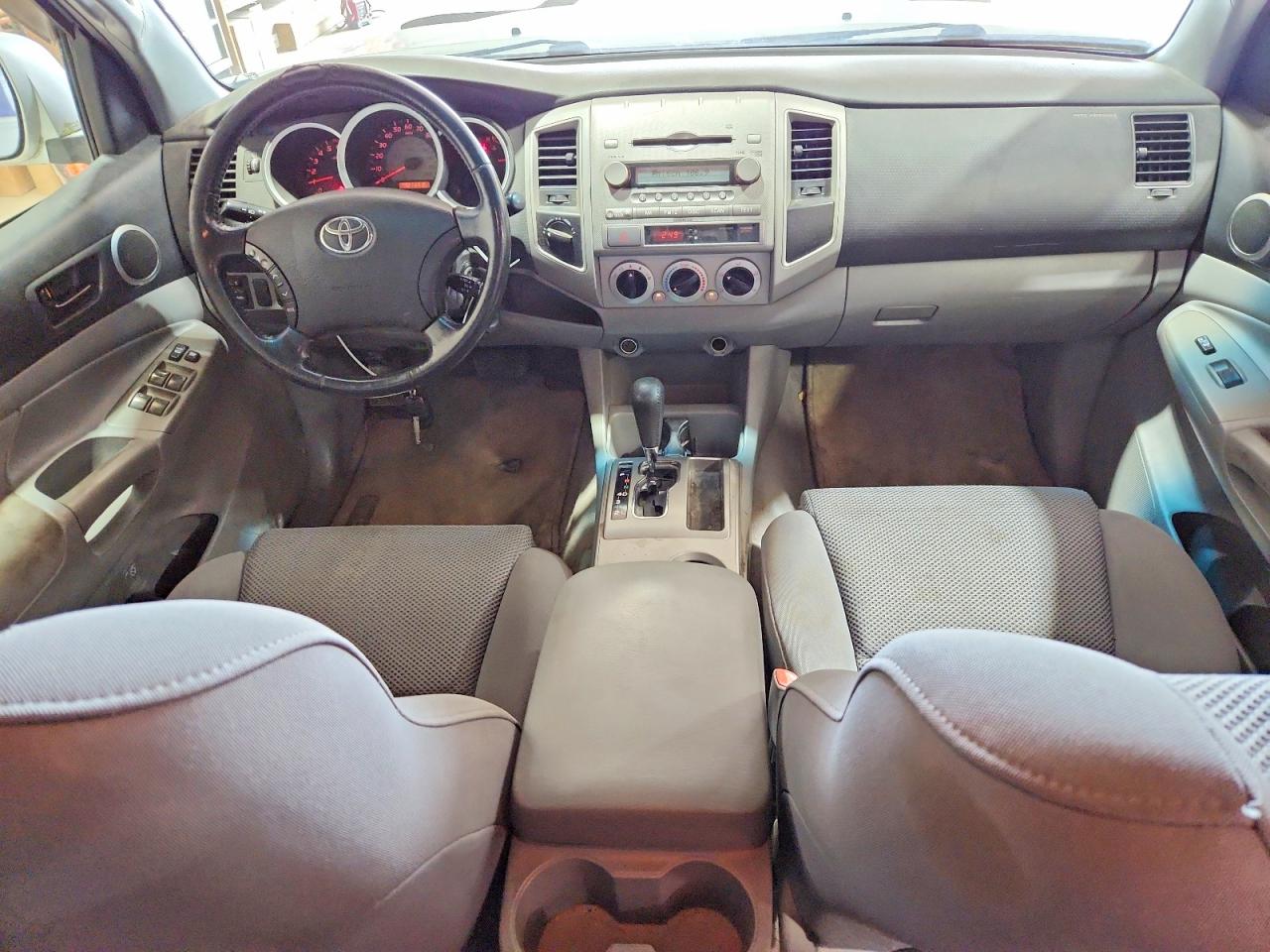 2006 Toyota Tacoma Double Cab Long Bed Silver vin: 5TEMU52N06Z236572