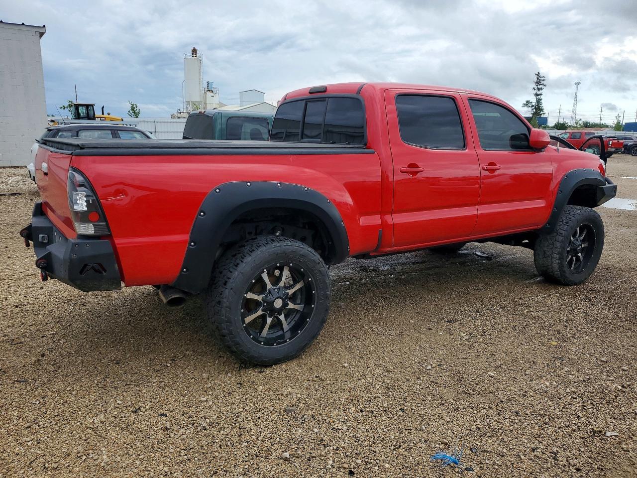 2007 Toyota Tacoma Double Cab Long Bed Red vin: 5TEMU52N07Z343297