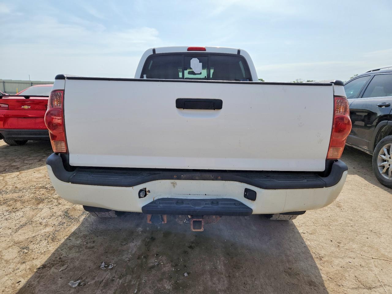 2007 Toyota Tacoma Double Cab Long Bed White vin: 5TEMU52N07Z450415