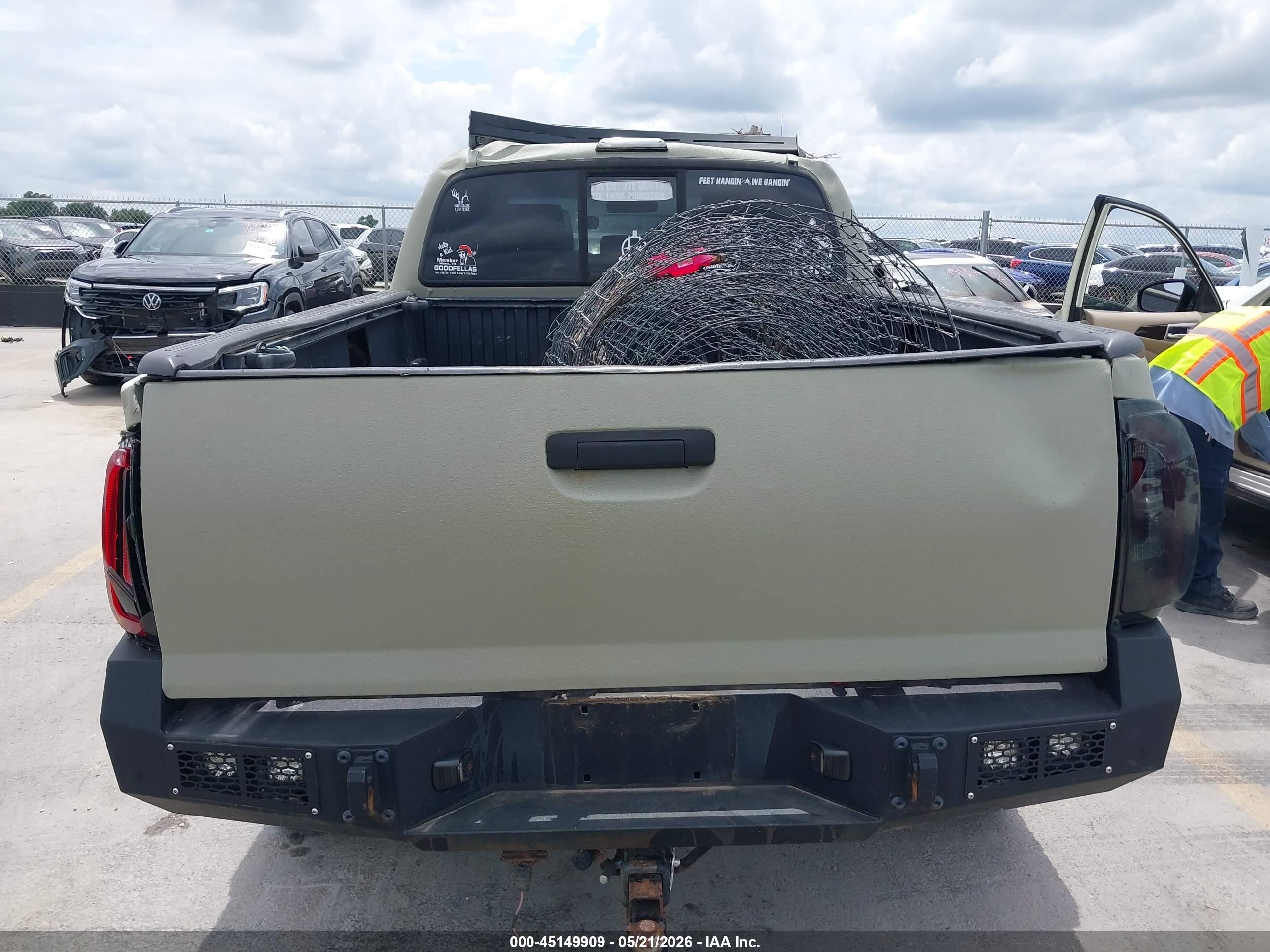 2005 Toyota Tacoma Base V6 Green vin: 5TEMU52N15Z062719