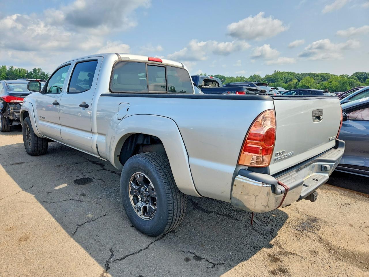 2007 Toyota Tacoma Double Cab Long Bed Серебряный vin: 5TEMU52N17Z428116
