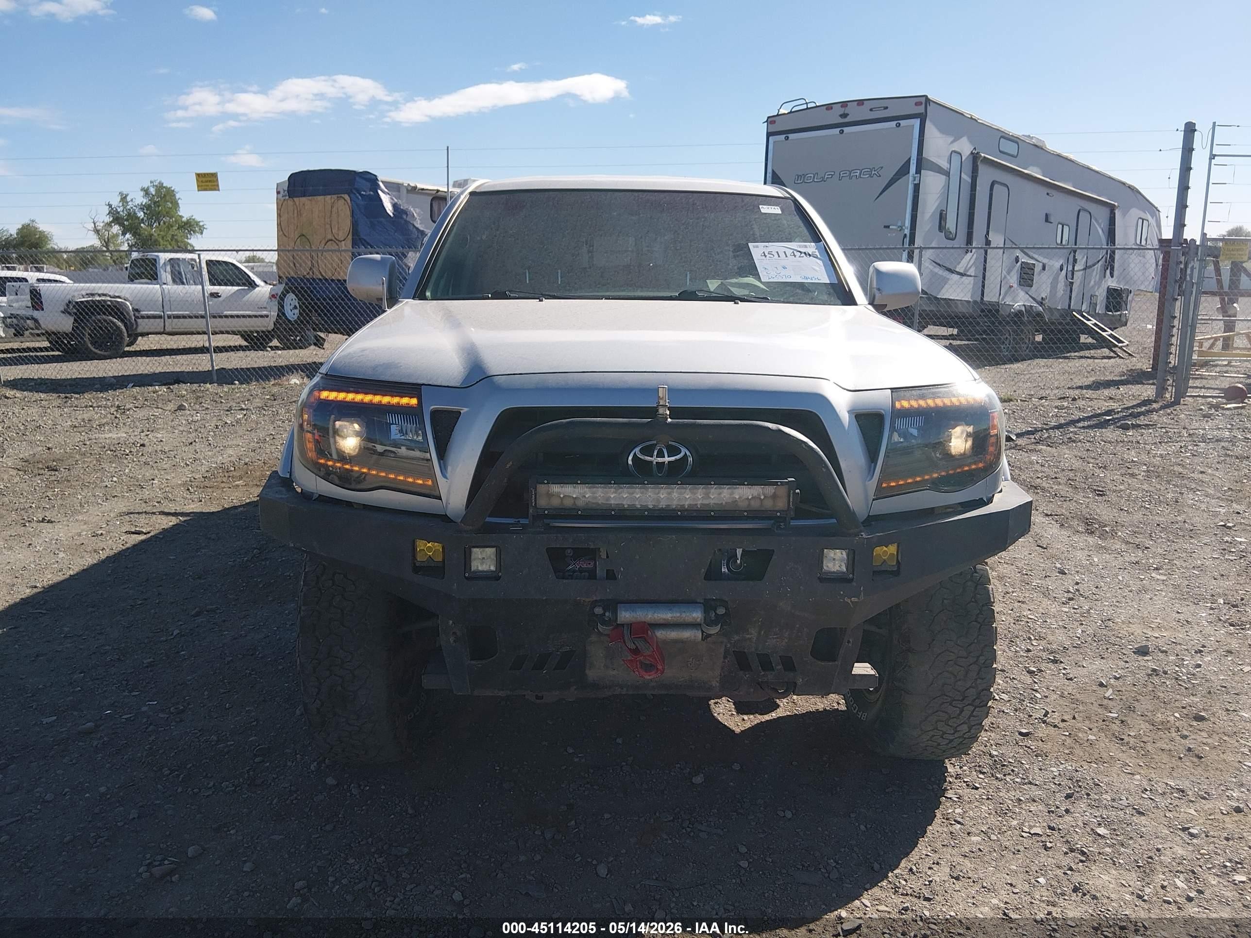 2006 Toyota Tacoma Base V6 Silver vin: 5TEMU52N36Z219247