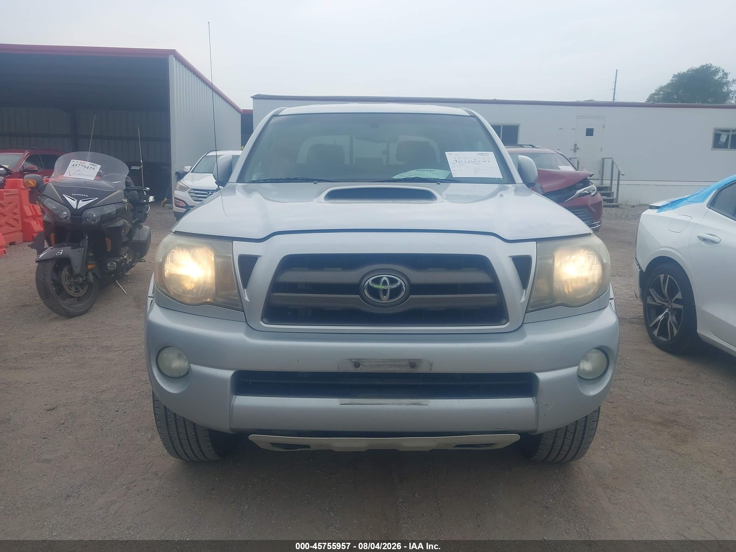 2009 Toyota Tacoma Base V6 Silver vin: 5TEMU52N39Z623931