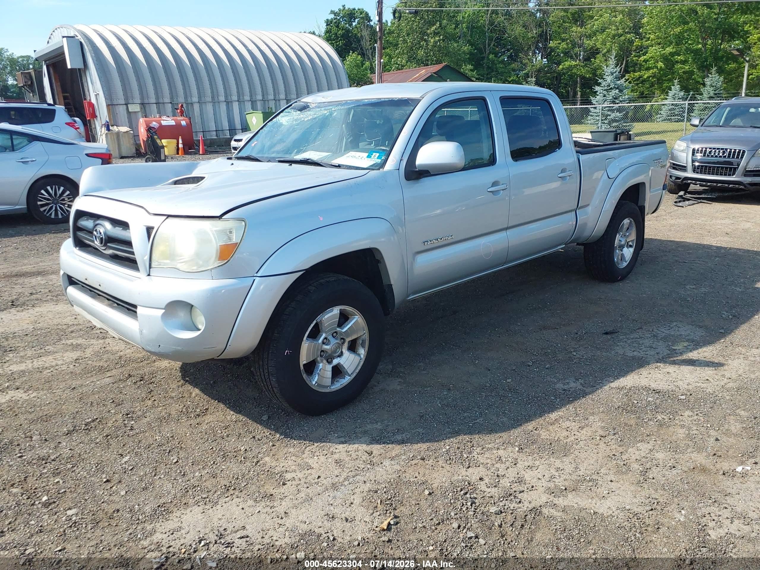 2005 Toyota Tacoma Base V6 Silver vin: 5TEMU52N45Z094189