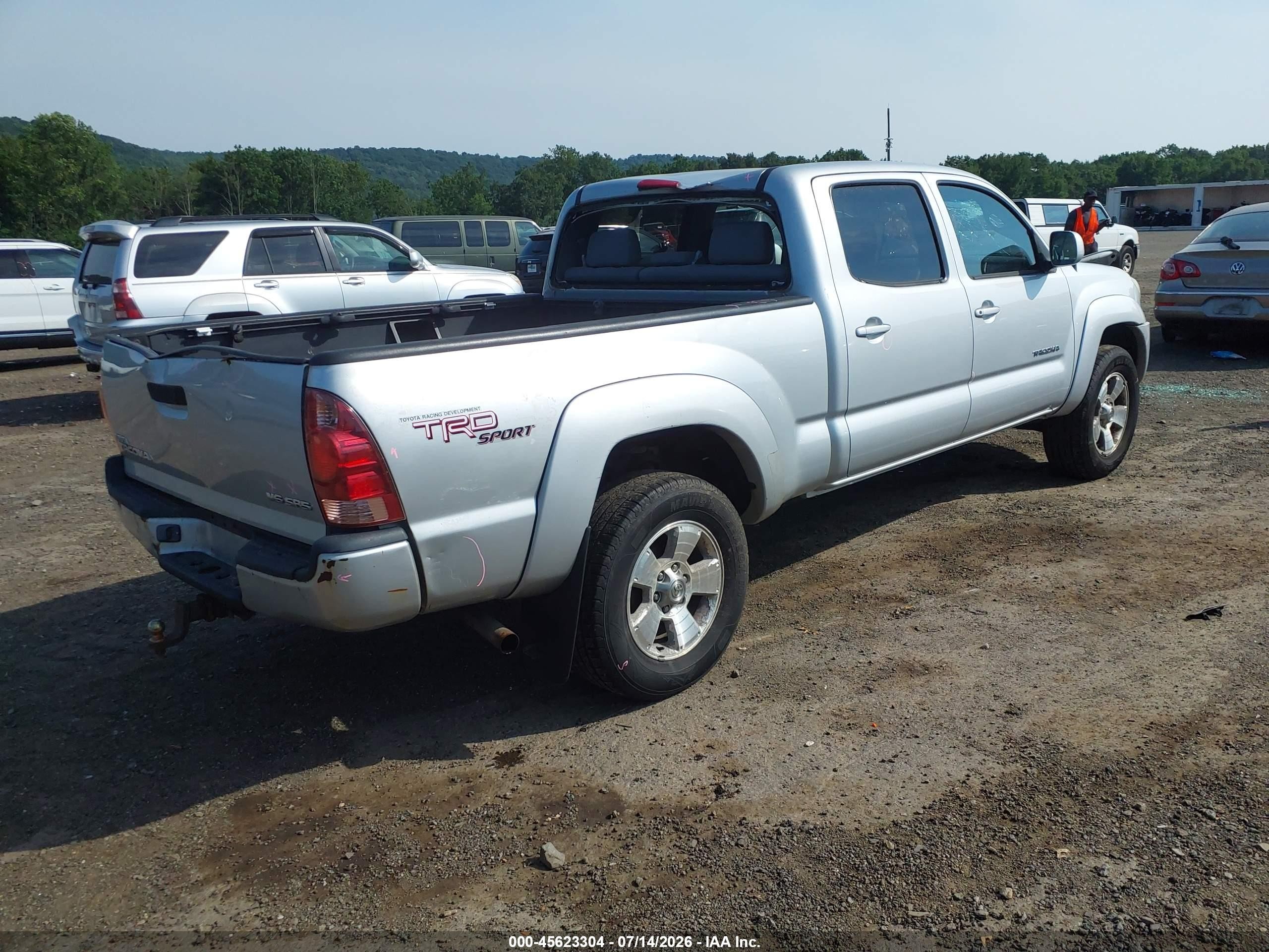 2005 Toyota Tacoma Base V6 Silver vin: 5TEMU52N45Z094189