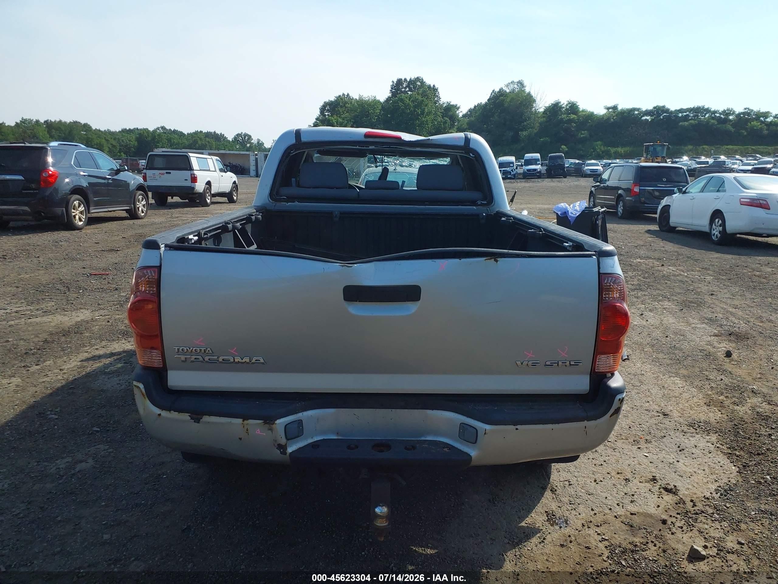 2005 Toyota Tacoma Base V6 Silver vin: 5TEMU52N45Z094189