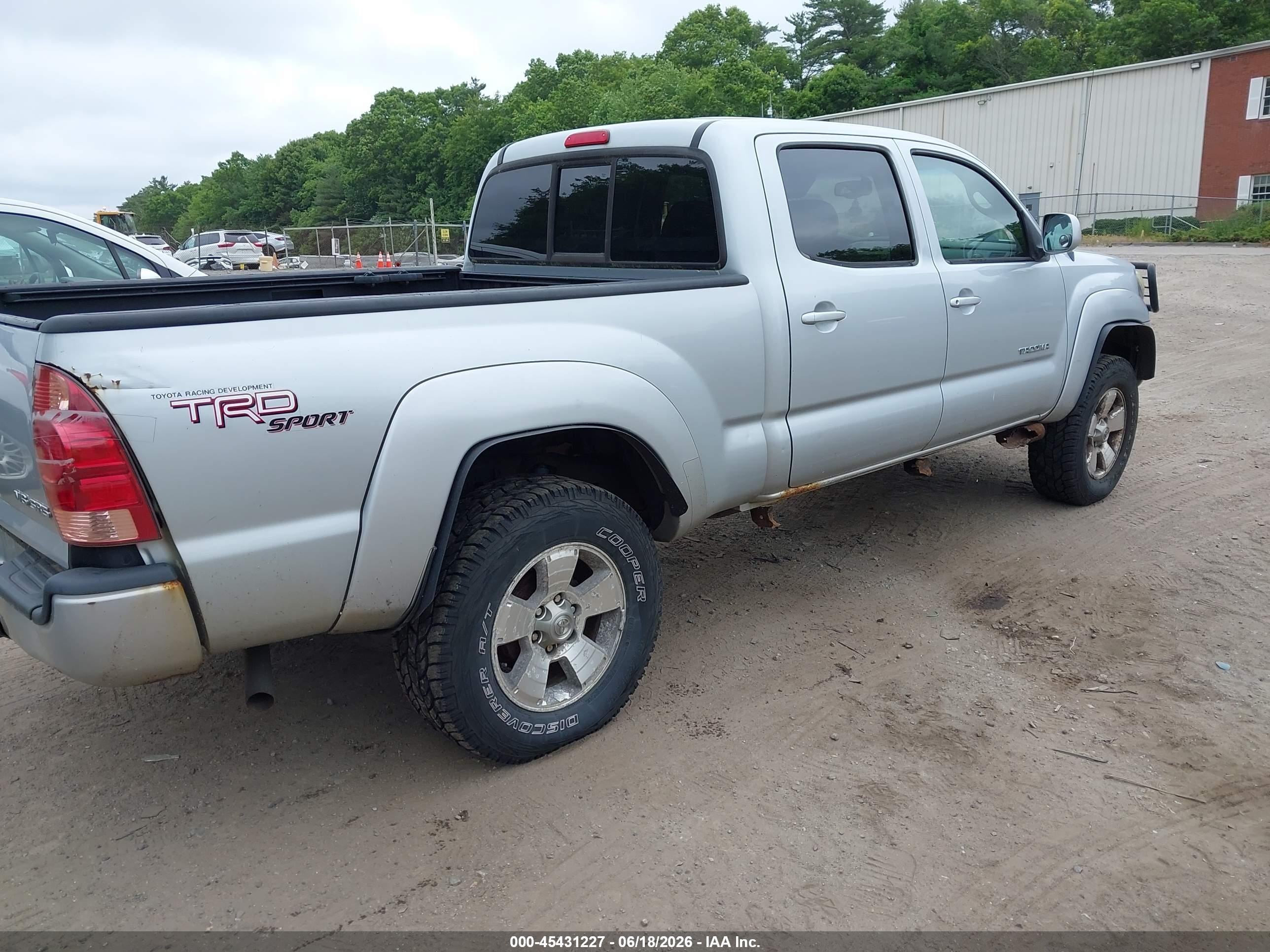 2005 Toyota Tacoma Base V6 Silver vin: 5TEMU52N65Z078575