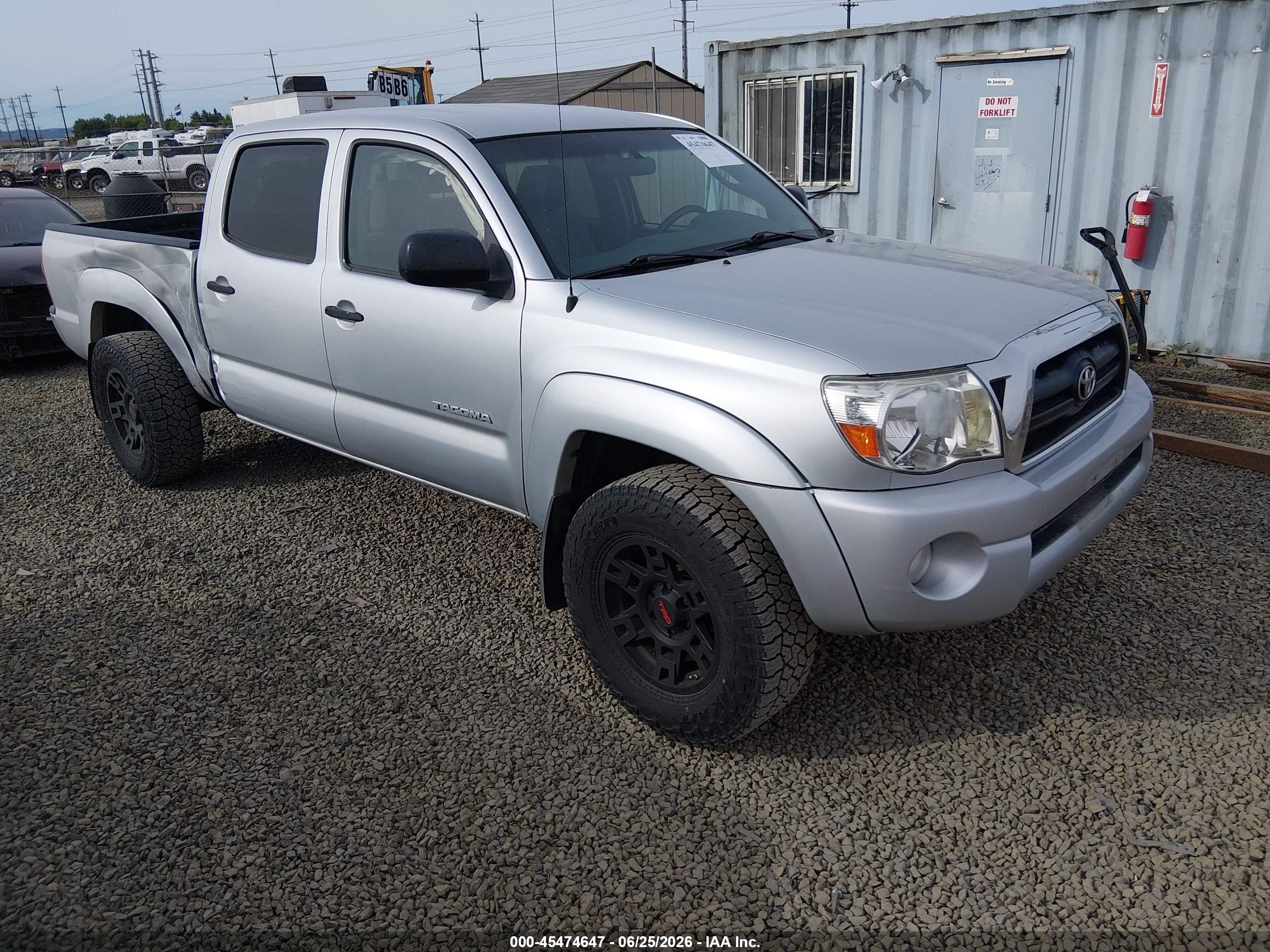2006 Toyota Tacoma Base V6 Silver vin: 5TEMU52N66Z213863