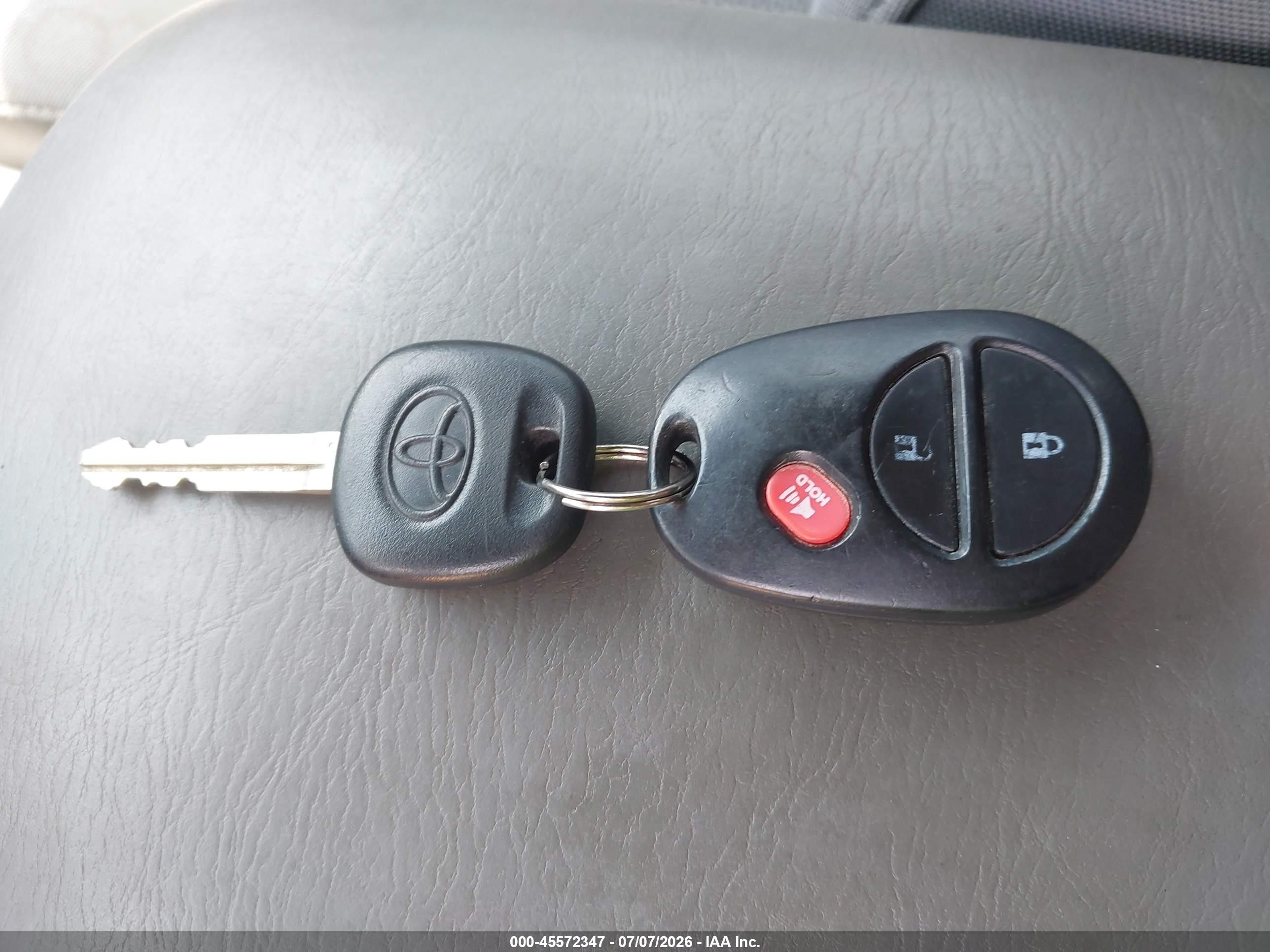 2007 Toyota Tacoma Base V6 Red vin: 5TEMU52N67Z342302