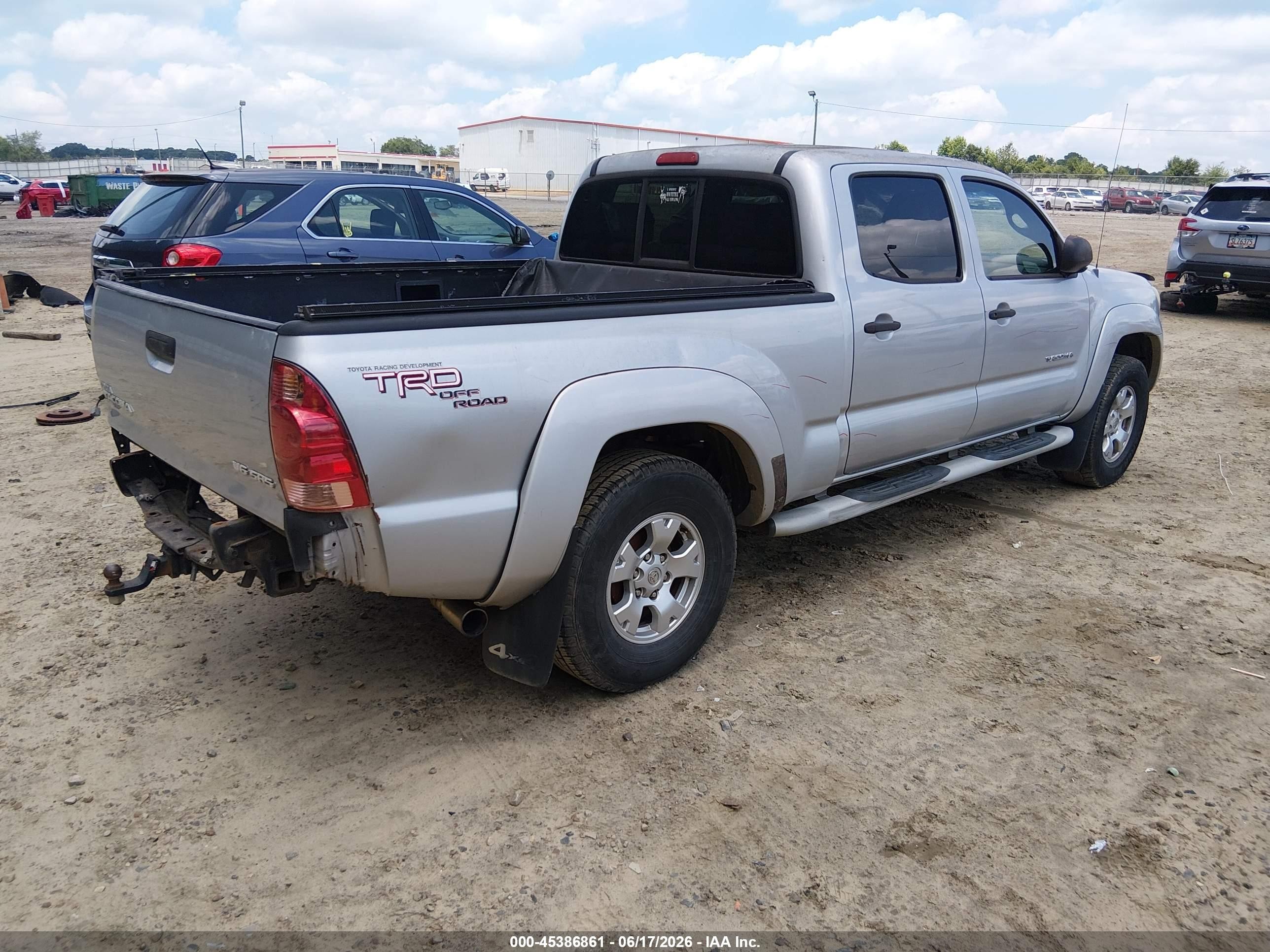 2005 Toyota Tacoma Base V6 Silver vin: 5TEMU52N85Z096804