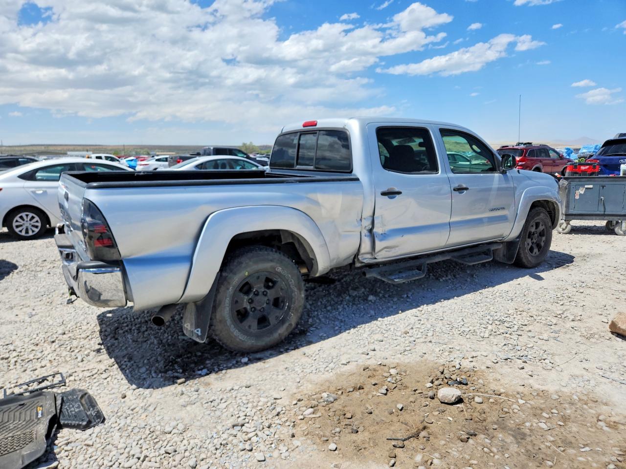 2005 Toyota Tacoma Double Cab Long Bed Silver vin: 5TEMU52N95Z084385