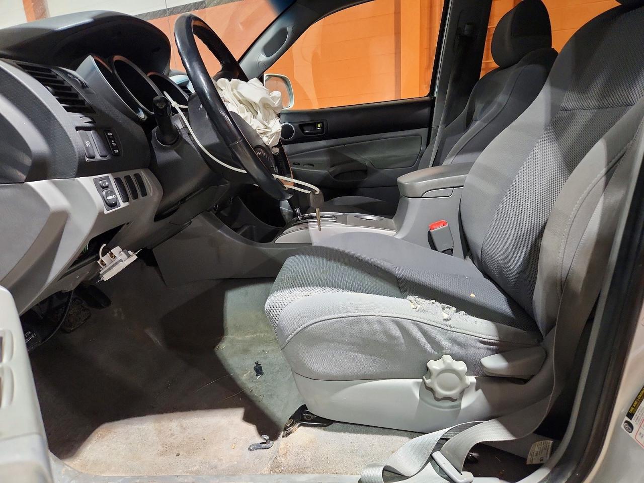 2008 Toyota Tacoma Серебряный vin: 5TEMU52N98Z482992
