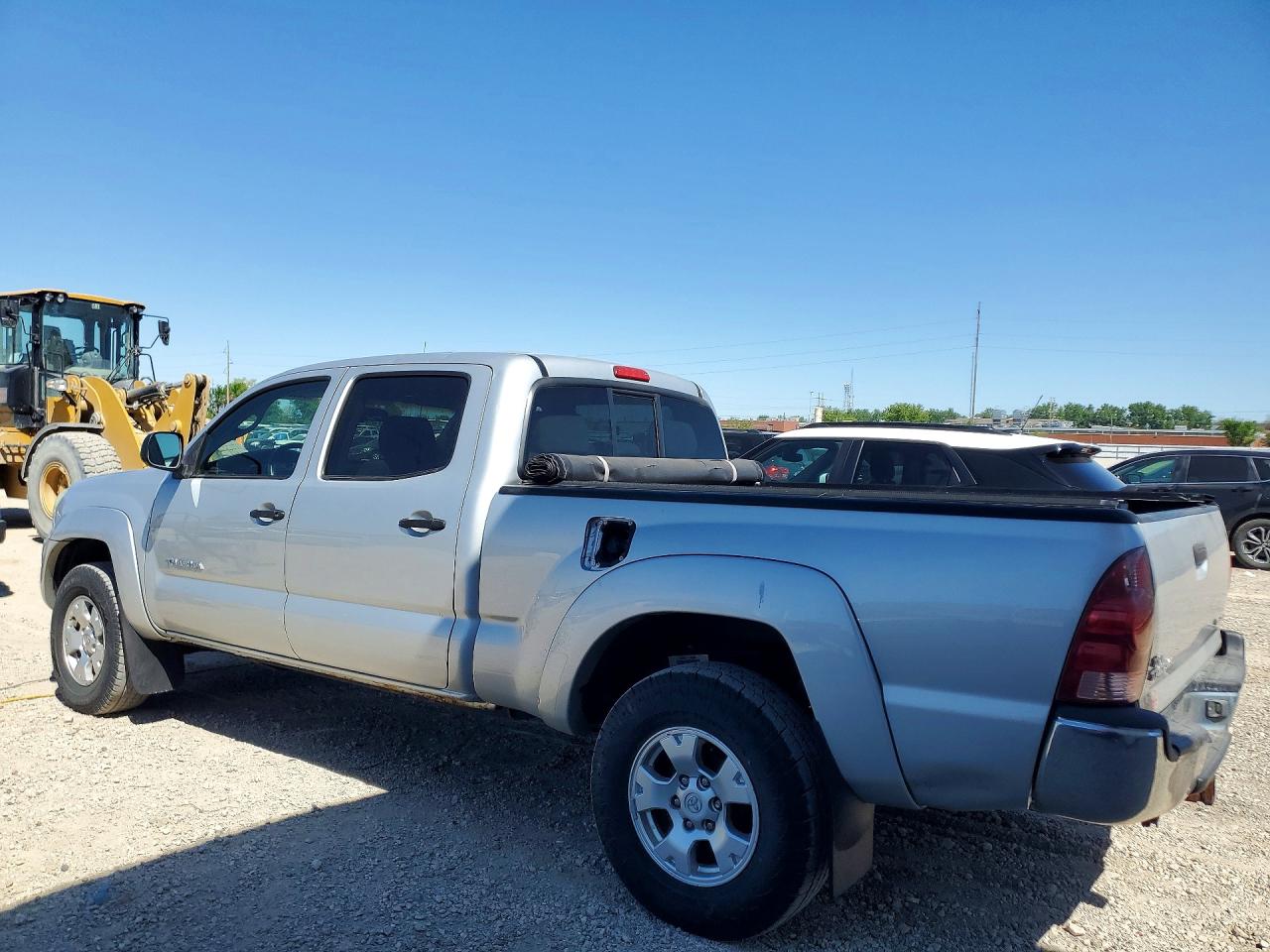 2005 Toyota Tacoma Double Cab Long Bed Silver vin: 5TEMU52NX5Z110623