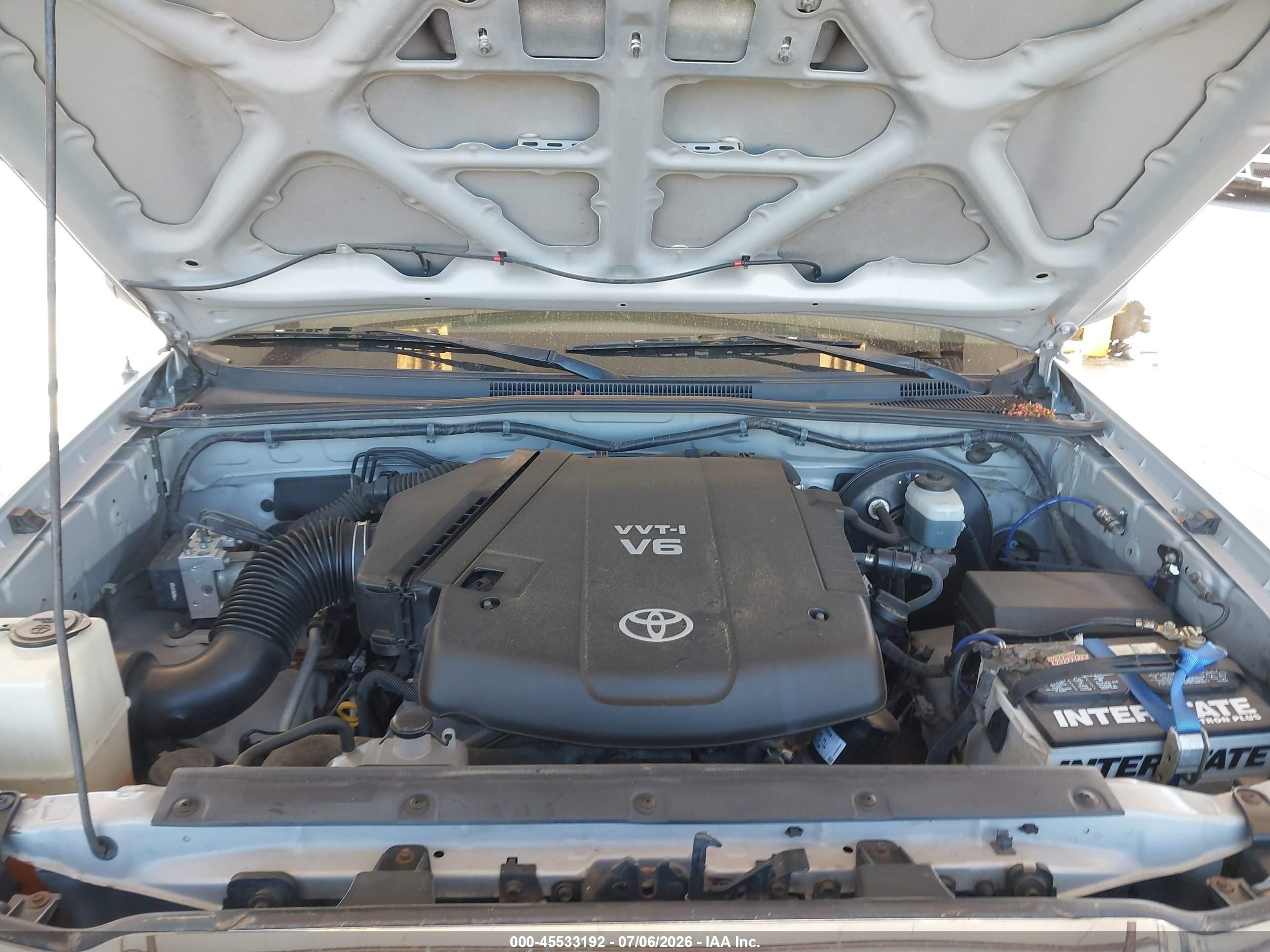 2006 Toyota Tacoma Base V6 Silver vin: 5TEMU52NX6Z147950