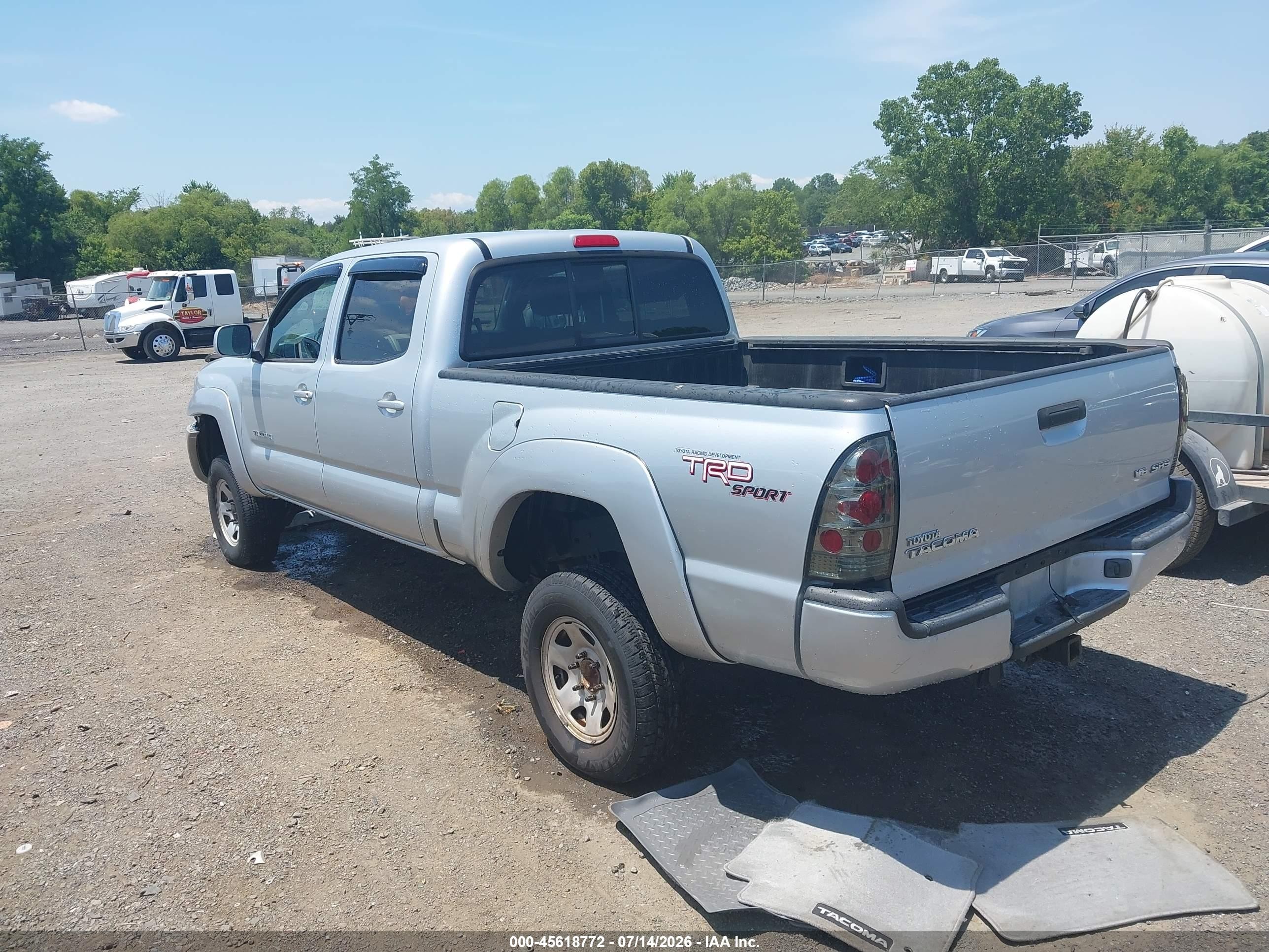 2006 Toyota Tacoma Base V6 Silver vin: 5TEMU52NX6Z201246