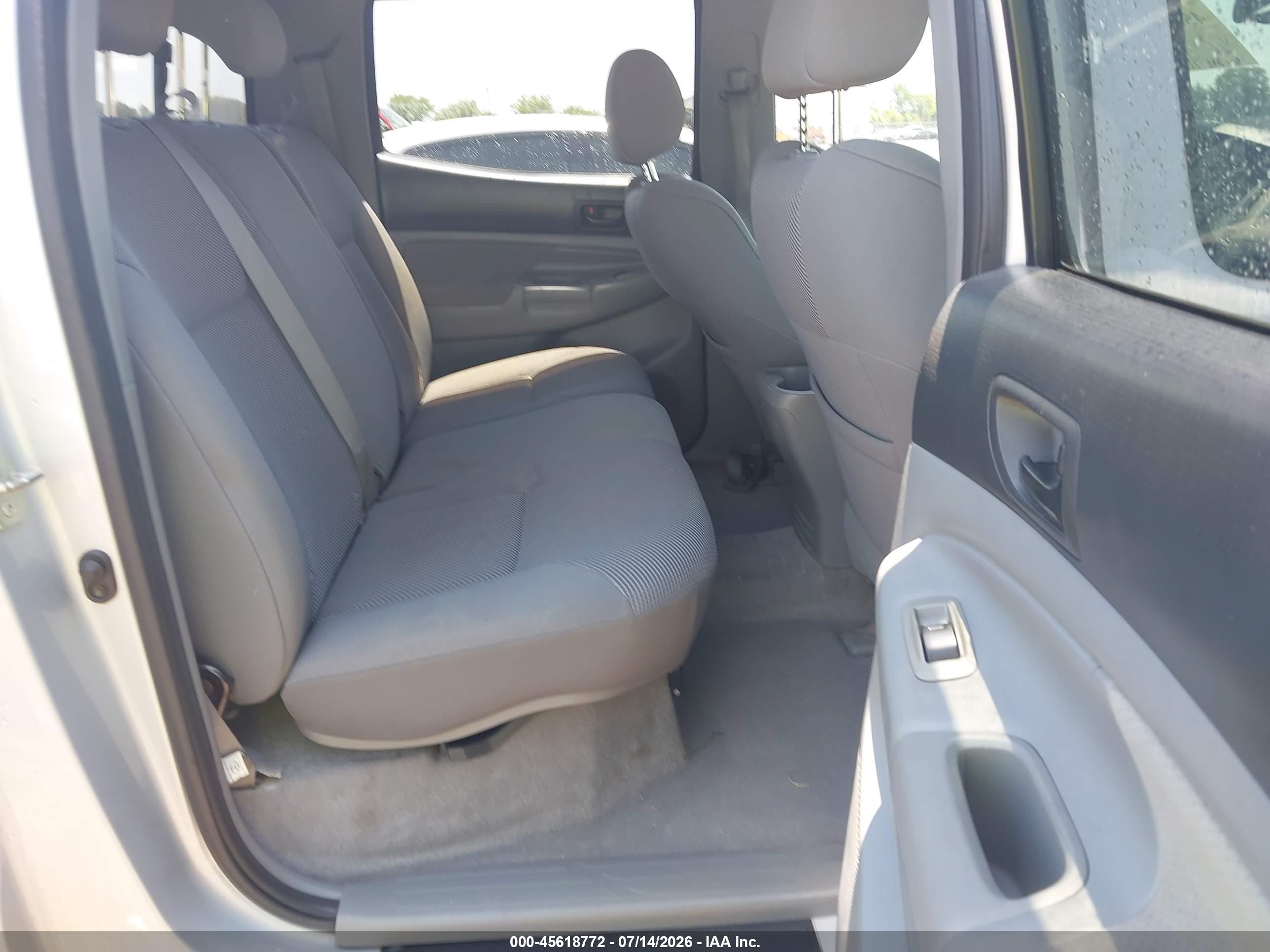 2006 Toyota Tacoma Base V6 Silver vin: 5TEMU52NX6Z201246