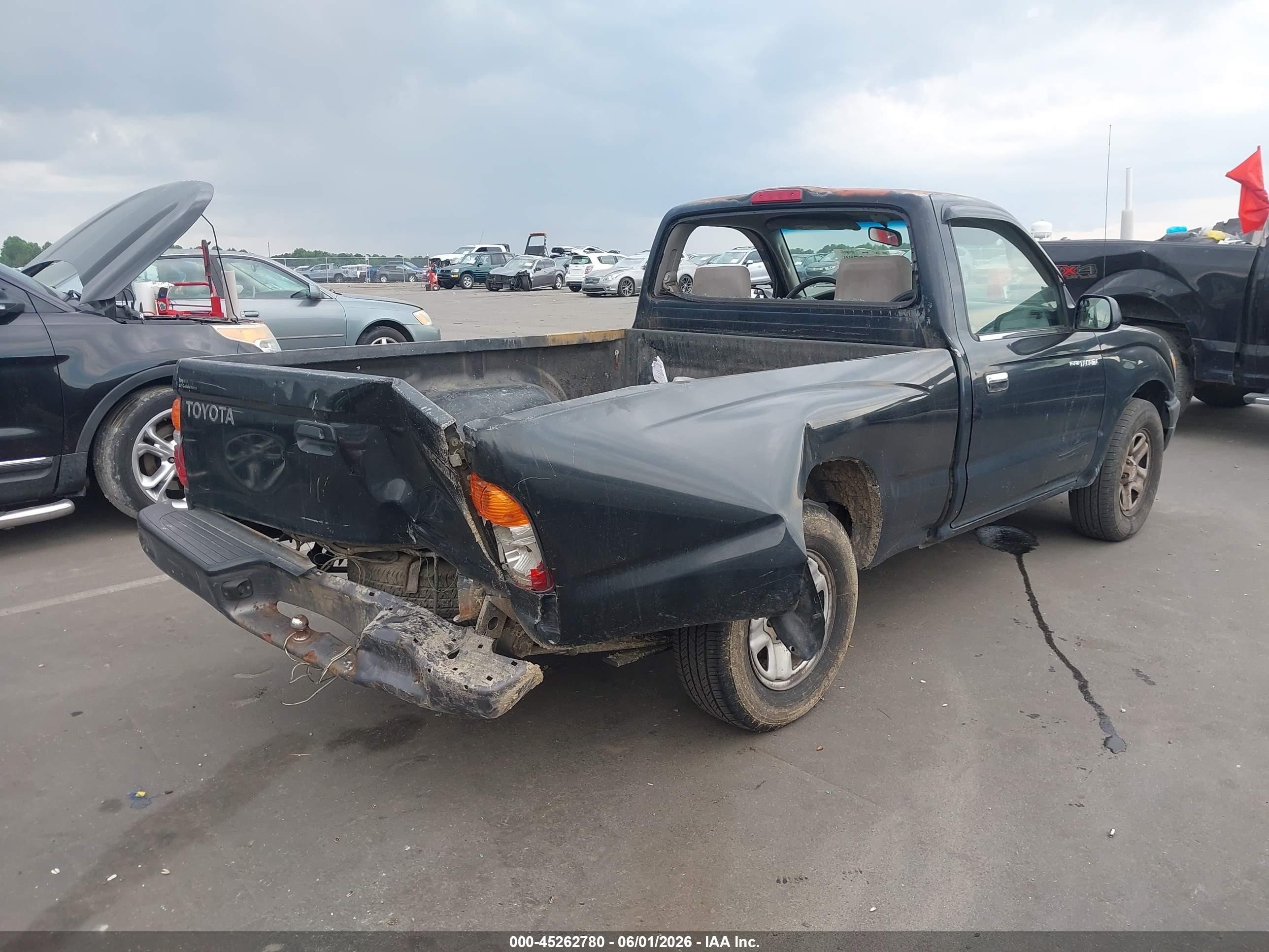 2004 Toyota Tacoma   Black vin: 5TENL42N04Z462769